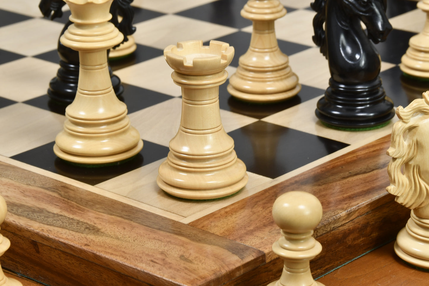 American Adios Series Luxury Chess Pieces in Ebony / Box Wood - 4.4" King