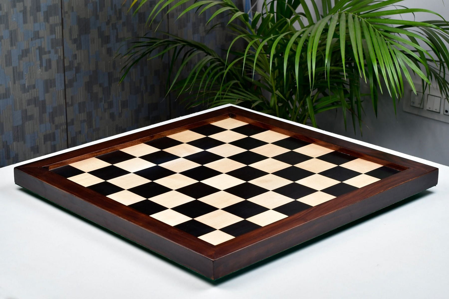 Wooden Chess Board in Ebony & Maple with Sheesham Wood Frame 21.8" - 60 mm