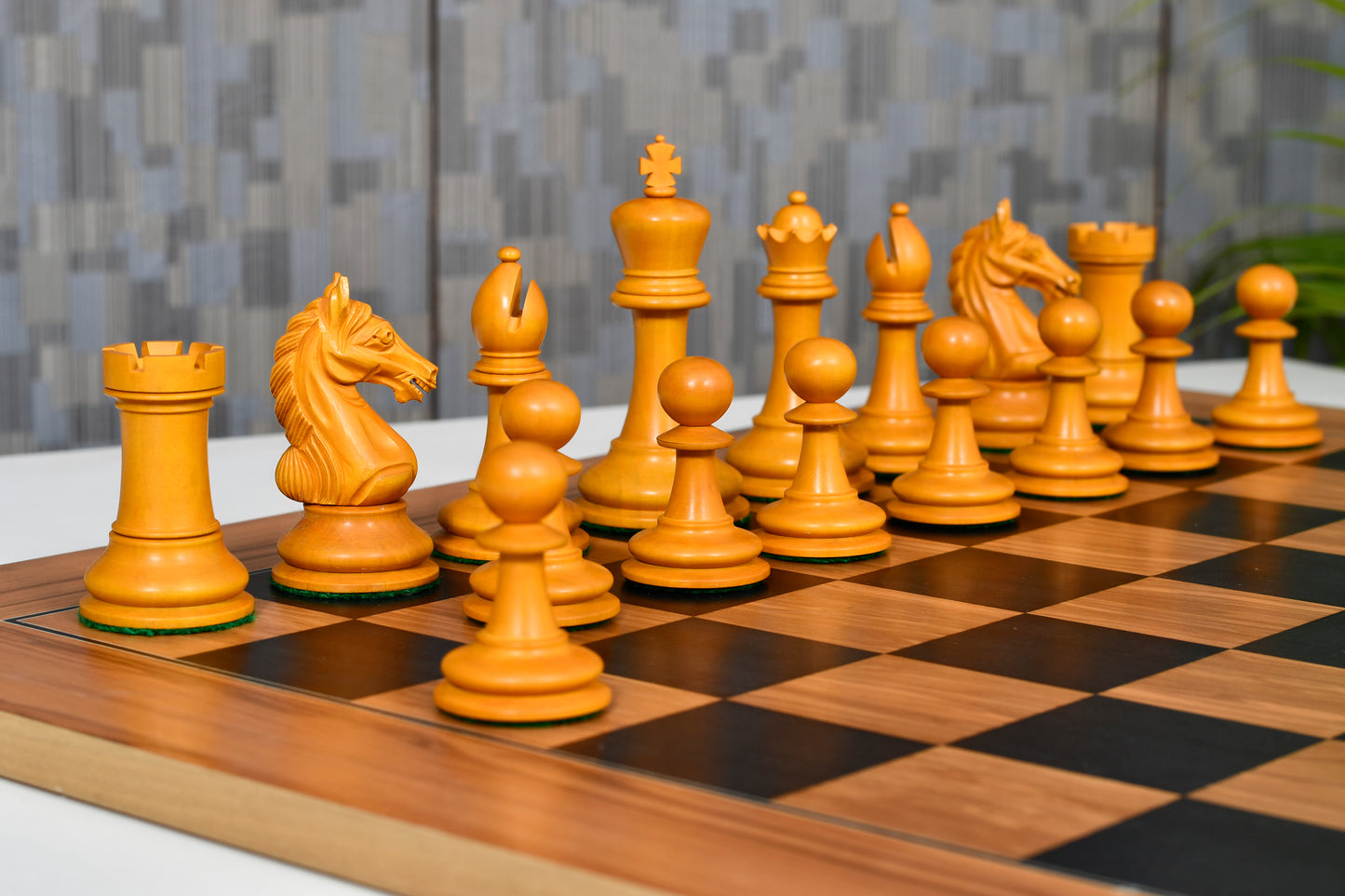 The Ancient Indian Warrior Staunton Luxury Series Chess Pieces in Ebony / Antiqued Box Wood - 4" King