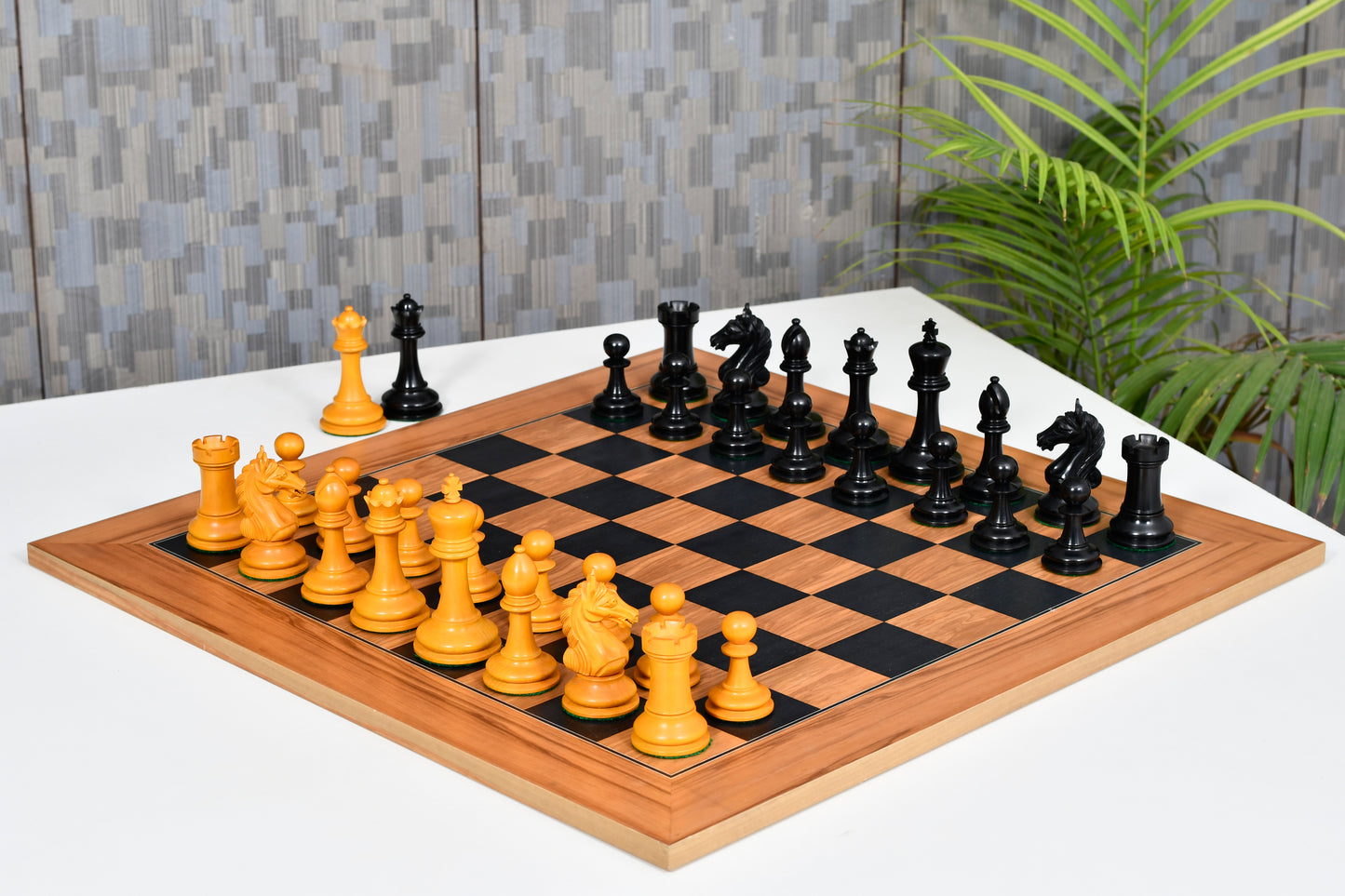 The Ancient Indian Warrior Staunton Luxury Series Chess Pieces in Ebony / Antiqued Box Wood - 4" King