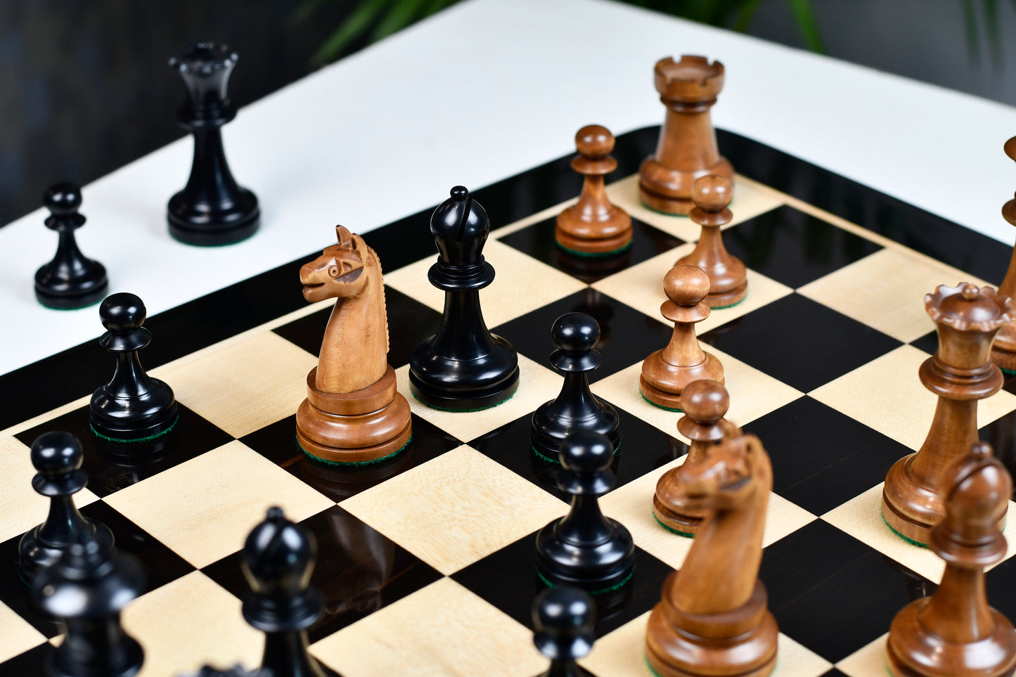 American Chess Company 1904 Reproduction Tournament Chess Set - In Black Ebonized & Antiqued Boxwood 3.8" King