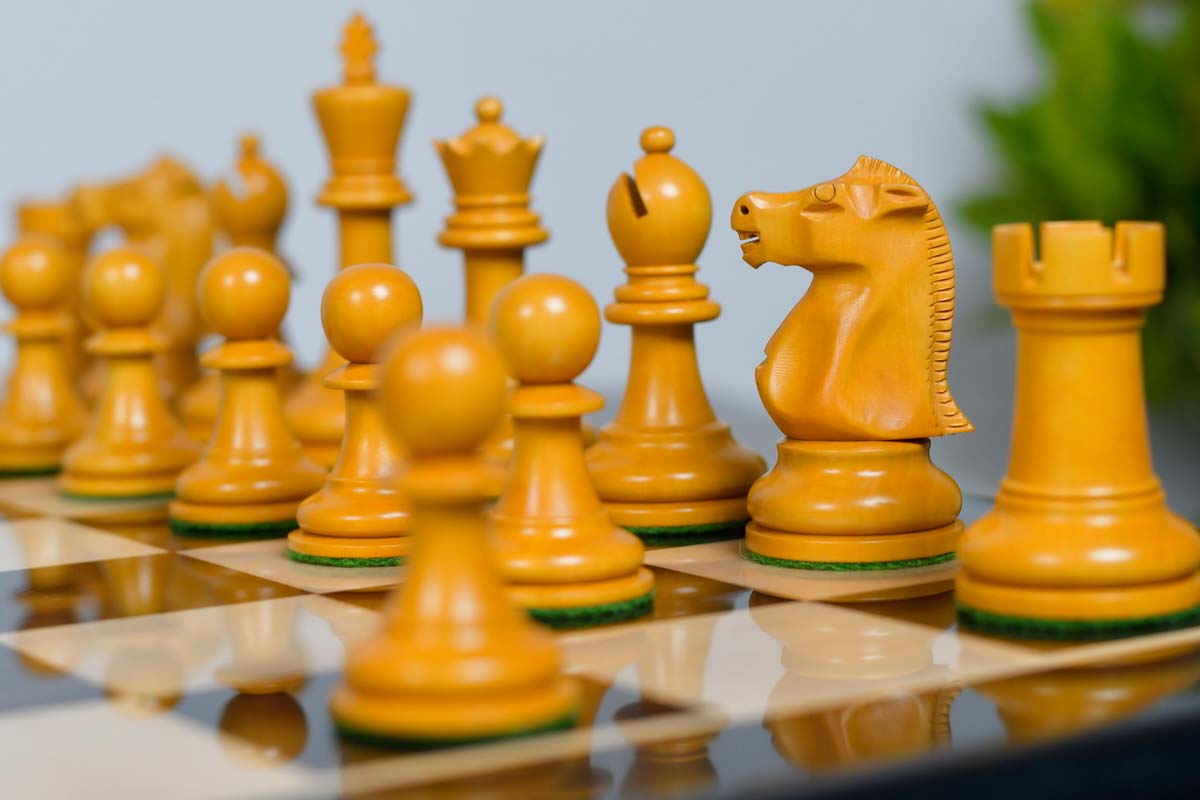 1972 Reproduced Fischer-Spassky Chess Set V2.0 in Ebonized/Antiqued Boxwood with Board