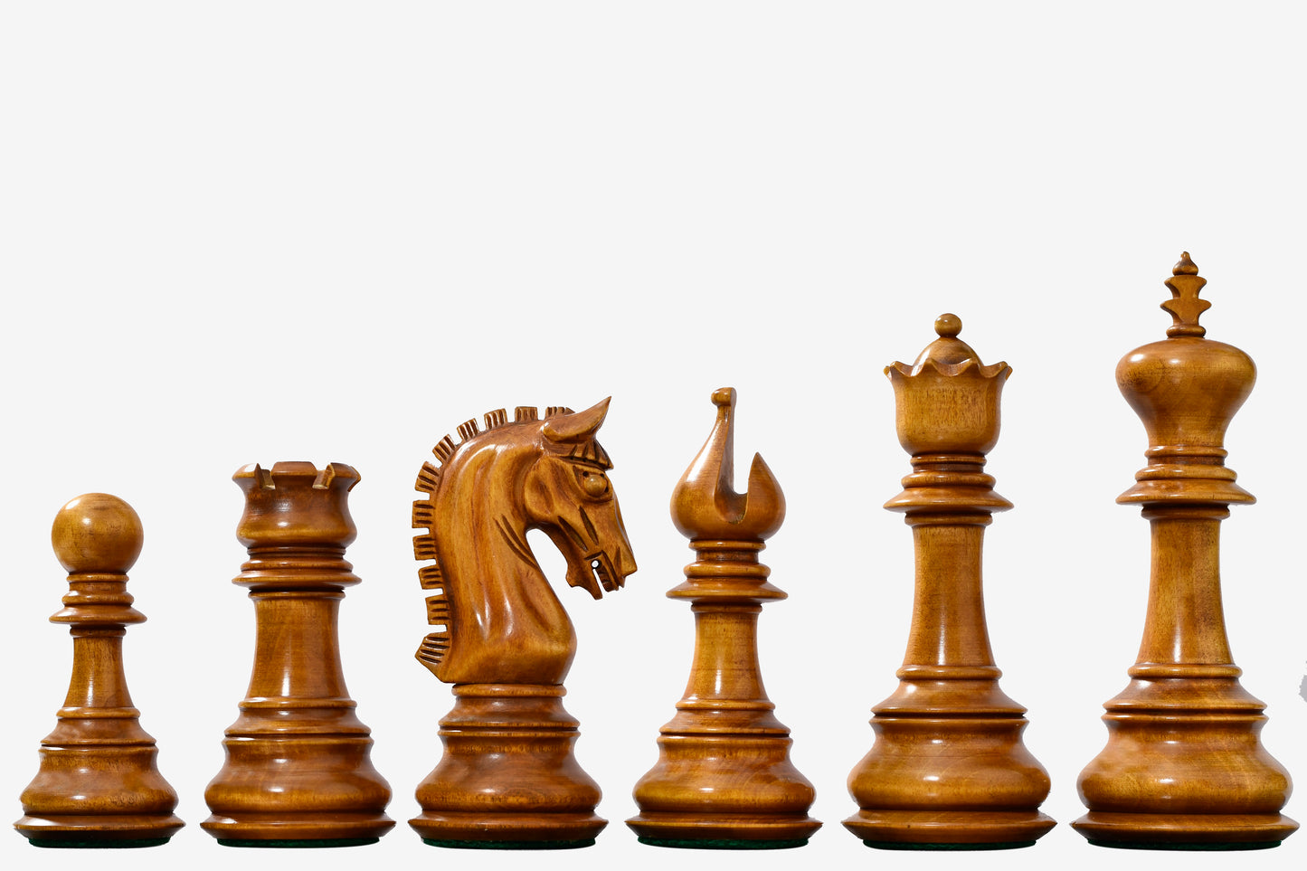 War Admiral Luxury Chess Pieces – 4.4" King – Handcrafted Staunton Design in Ebony Wood & Antiqued Boxwood