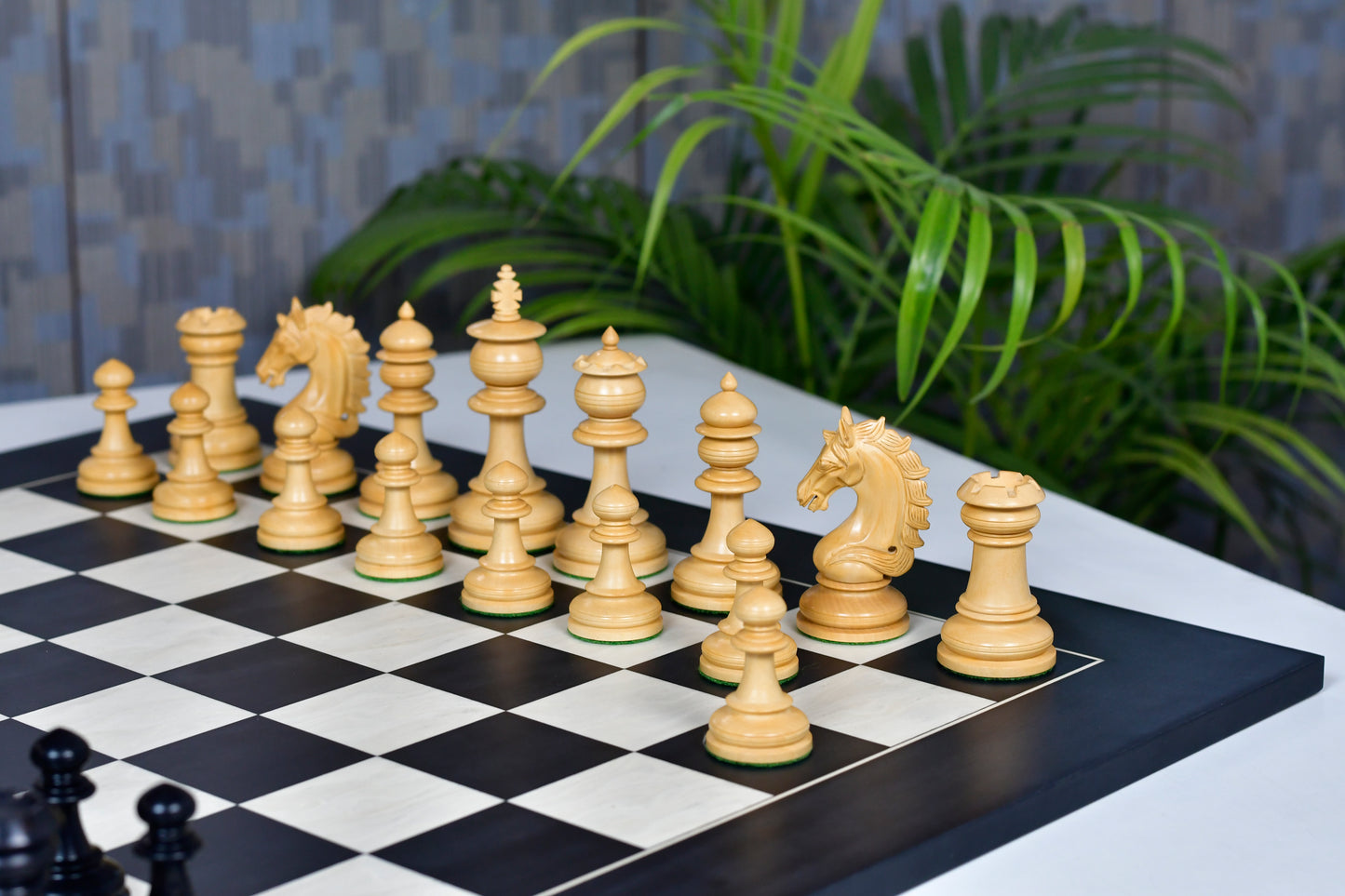 The Artisan Knight Handcrafted Luxury Wooden Chess Pieces In Ebony Wood & Natural Boxwood - 4.4" King