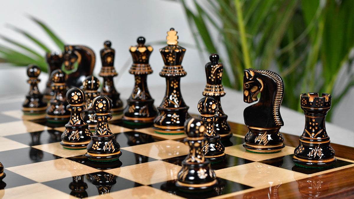 1959 Reproduced Russian Zagreb Staunton Series Chess Pieces in Burnt & Natural Boxwood With Lacquer Finish - 3.89" King