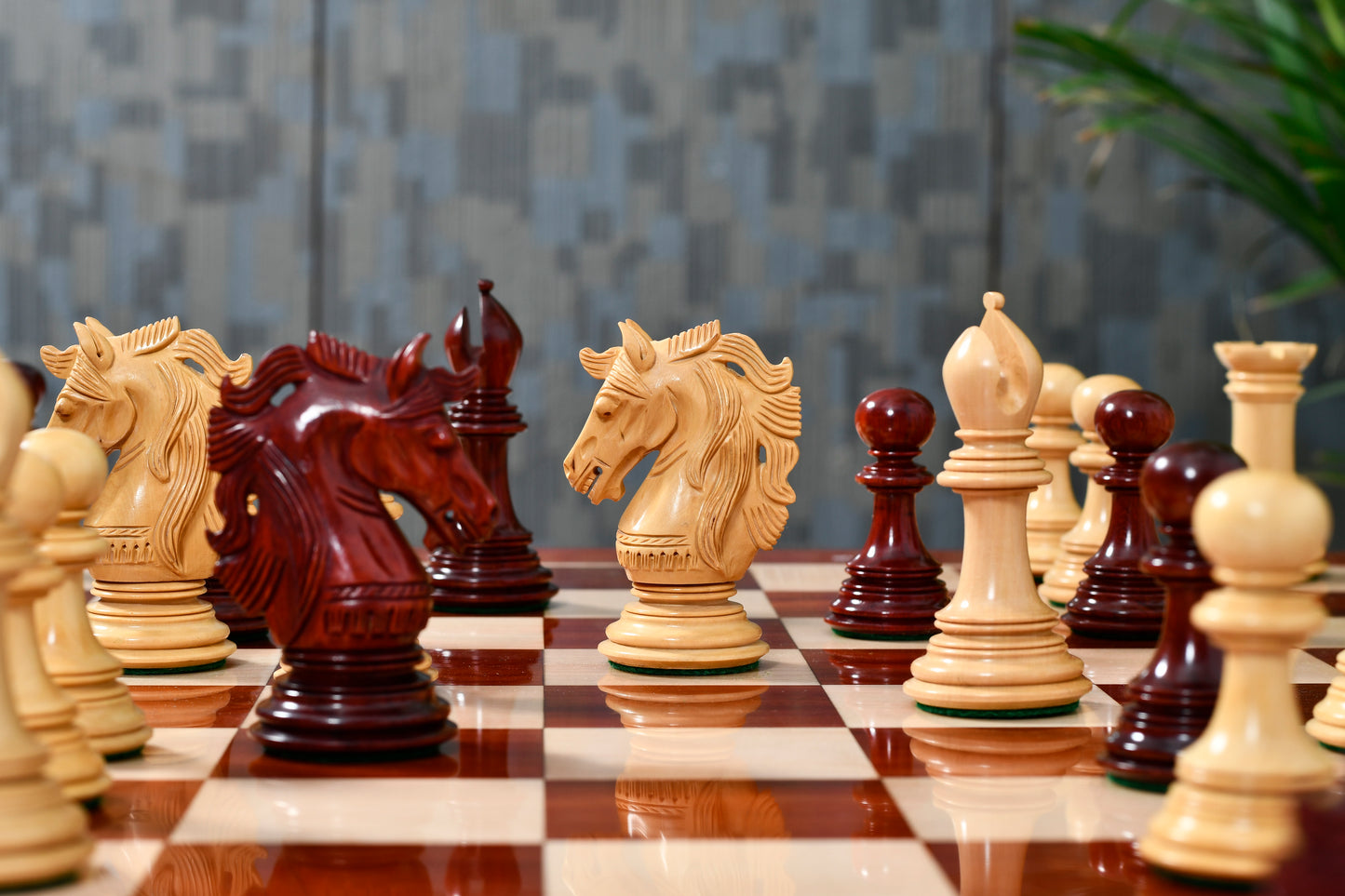 The Crown Heritage Series – A Regal Collection of Luxury Chess Pieces in Bud Rosewood & Natural Boxwood 4.3” King