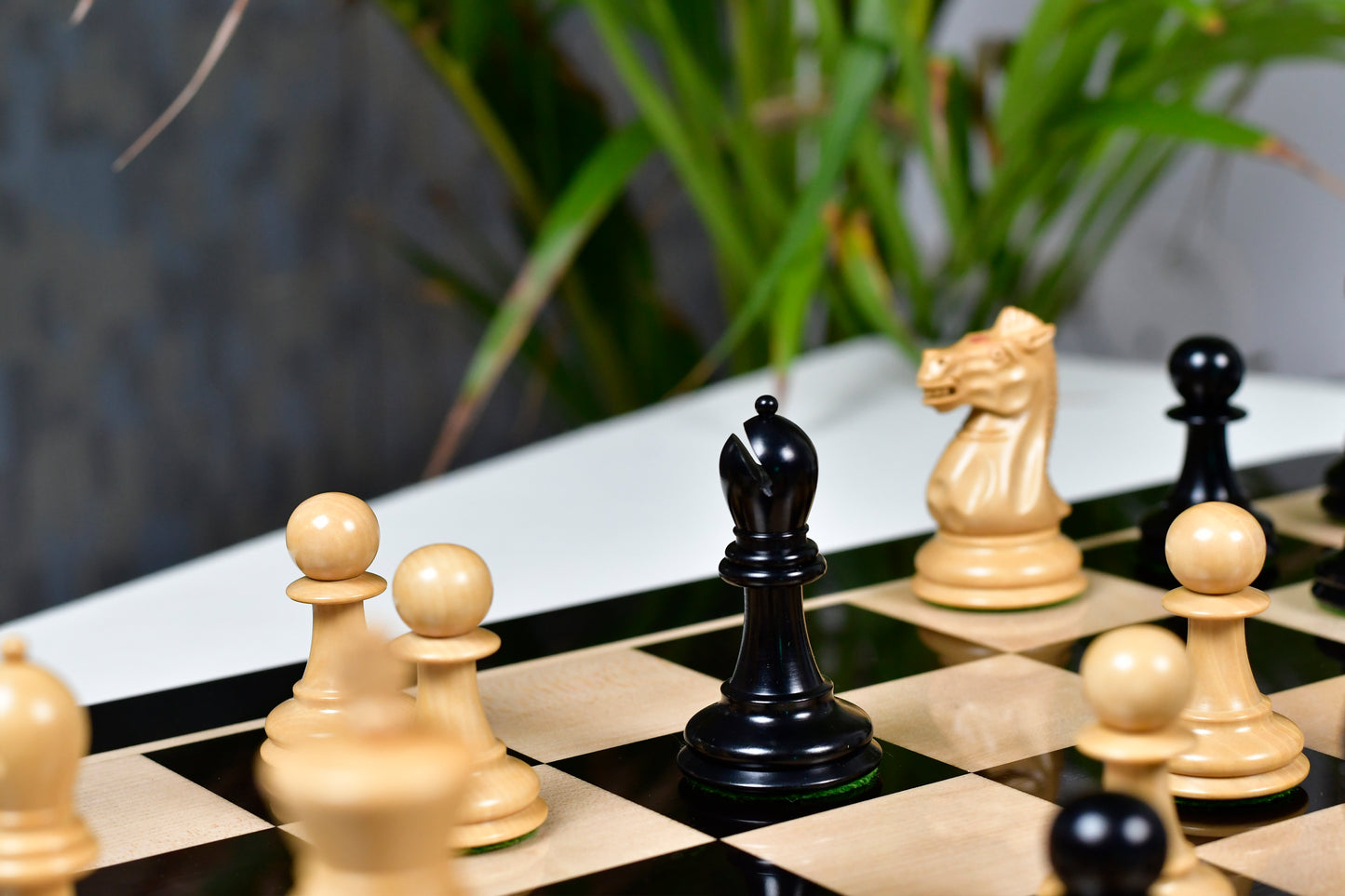 Vintage Reproduction of 1915-1925 Nimzovich Staunton Chess Pieces in Ebony & Boxwood – 3.75" King with King's Side Stamping