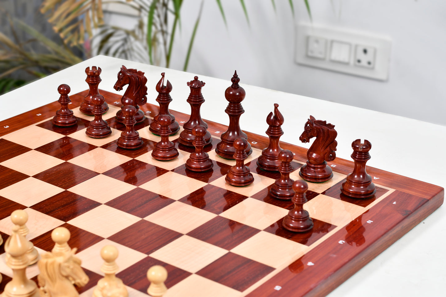 The Admiral Series II Staunton Chess Pieces in Bud Rosewood & Box Wood - 4.5" King
