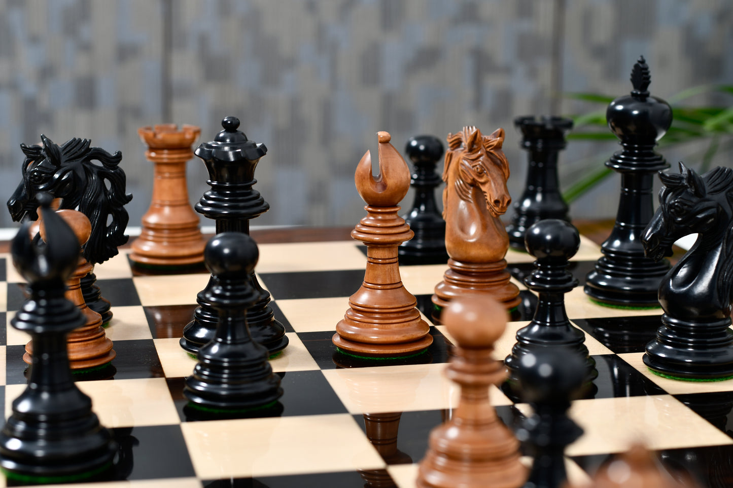 American Adios Series Luxury Chess Pieces in Distressed Boxwood & Ebony Wood - 4.4" King
