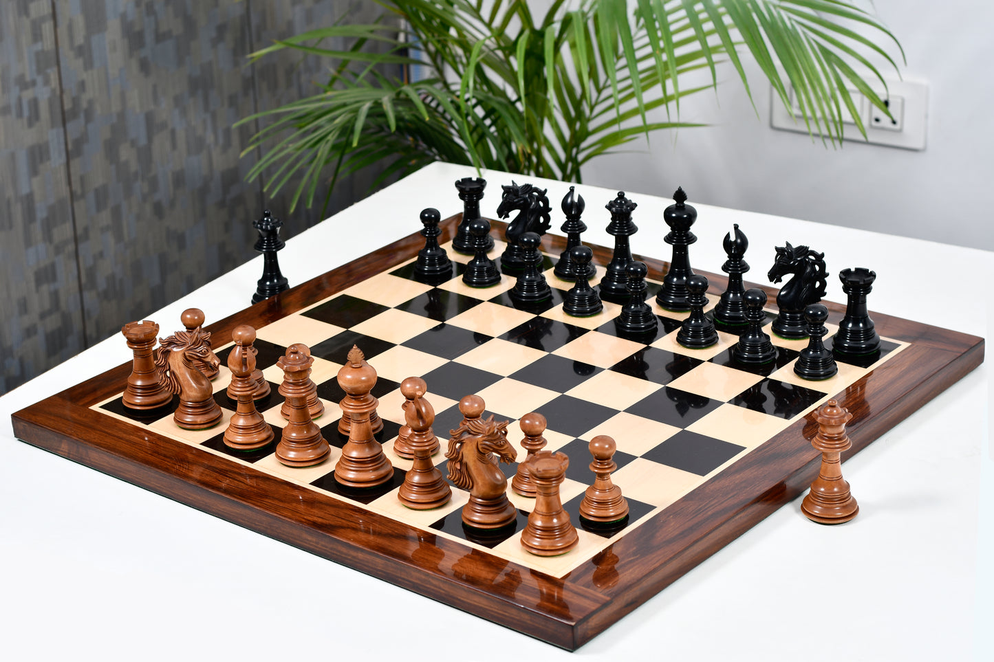 American Adios Series Luxury Chess Pieces in Distressed Boxwood & Ebony Wood - 4.4" King