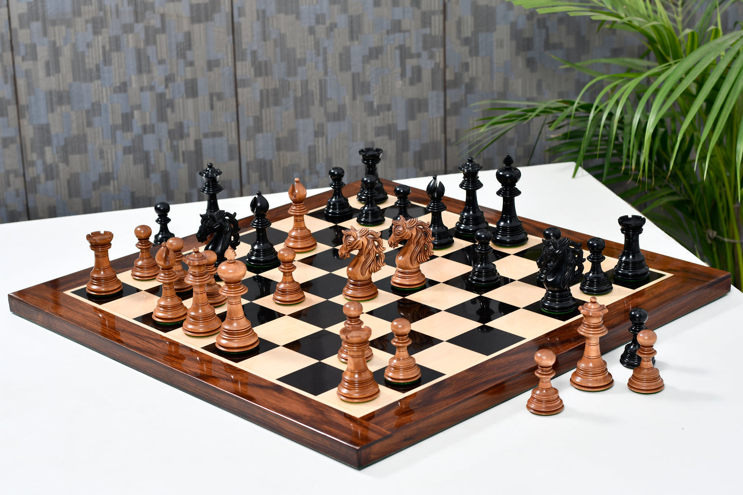 American Adios Series Luxury Chess Pieces in Distressed Boxwood & Ebony Wood - 4.4" King