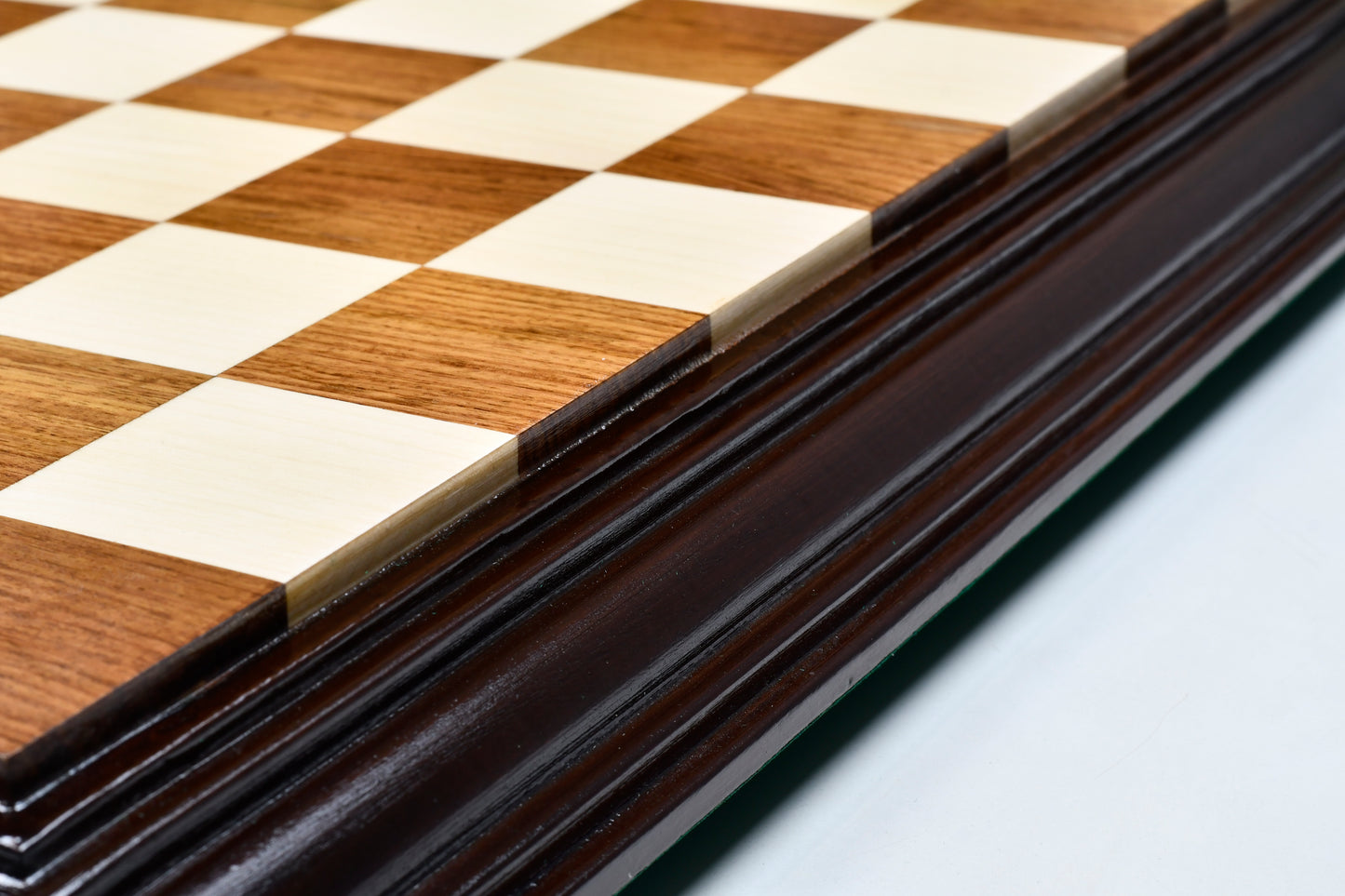 Beautiful Luxury Chess Board Sheesham Wood Maple - 21" 56 mm