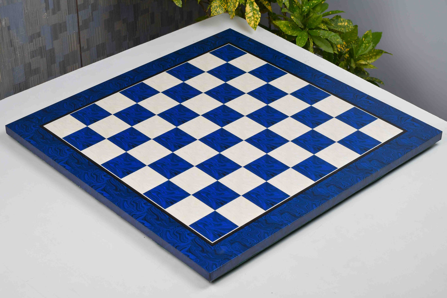 Blue Burl Wooden Pattern Tournament Chess Board 21" 57mm Squares