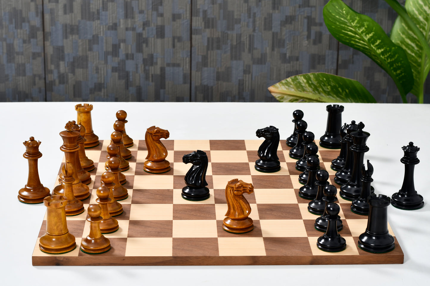 Nathaniel Cooke 1849 Staunton Collector Chess Pieces in Antique Wood & Ebony Wood - 4.5" King