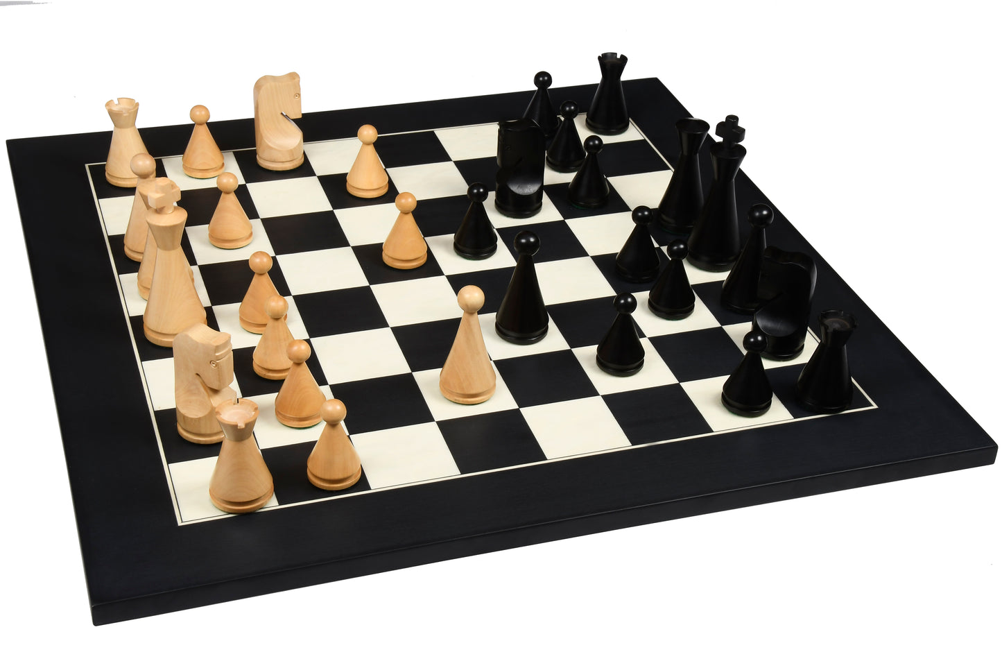 The Classic Series Cone Shaped Chess Pieces in Ebonized Boxwood & Natural Boxwood - 4.09" King