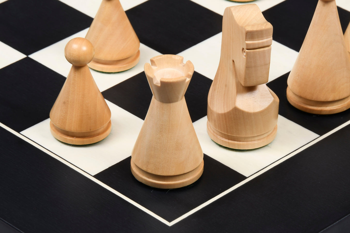 The Classic Series Cone Shaped Chess Pieces in Ebonized Boxwood & Natural Boxwood - 4.09" King