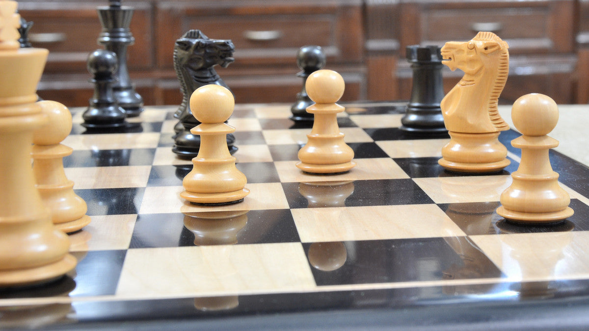 Combo of Classic 101 Staunton Series Club Size Chess Pieces & Wooden Chess Board In Ebony & Box Wood - 3.0" King