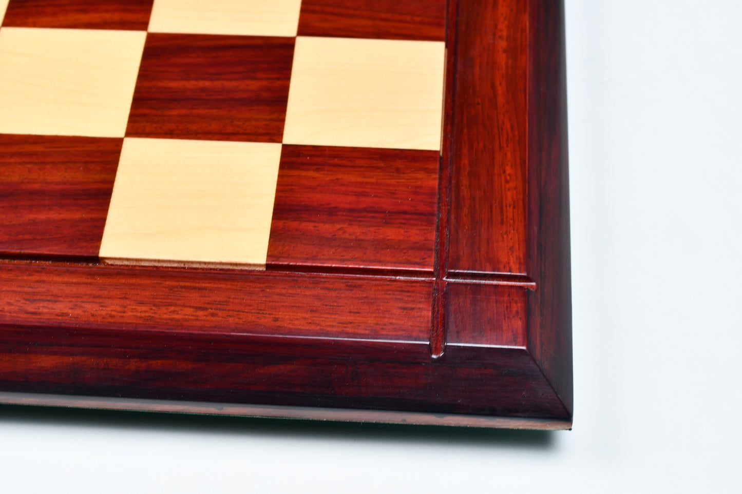 Deluxe Bud Rosewood / Maple Wooden Chess Board 23" - 60 mm