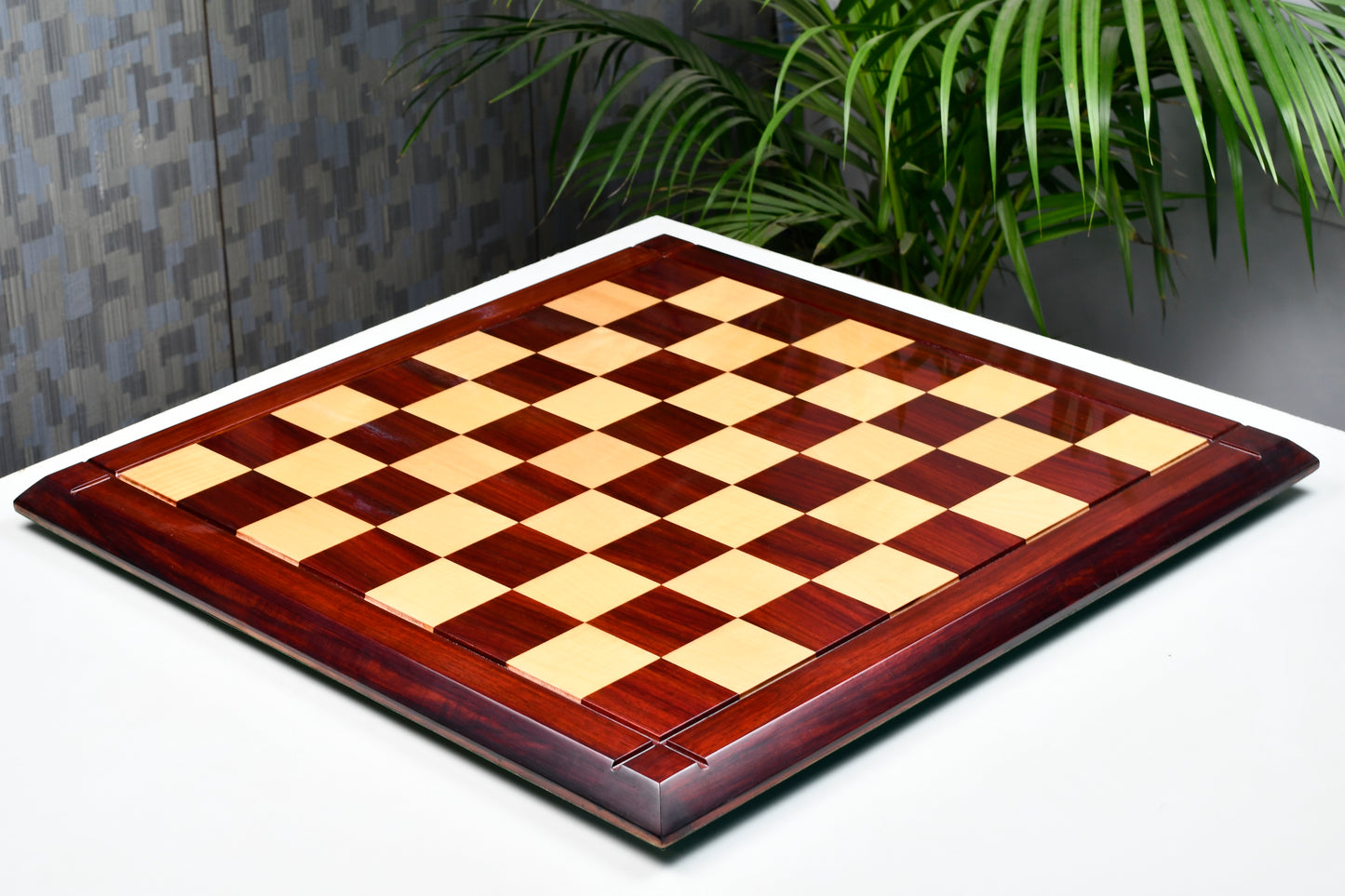 Deluxe Bud Rosewood / Maple Wooden Chess Board 23" - 60 mm