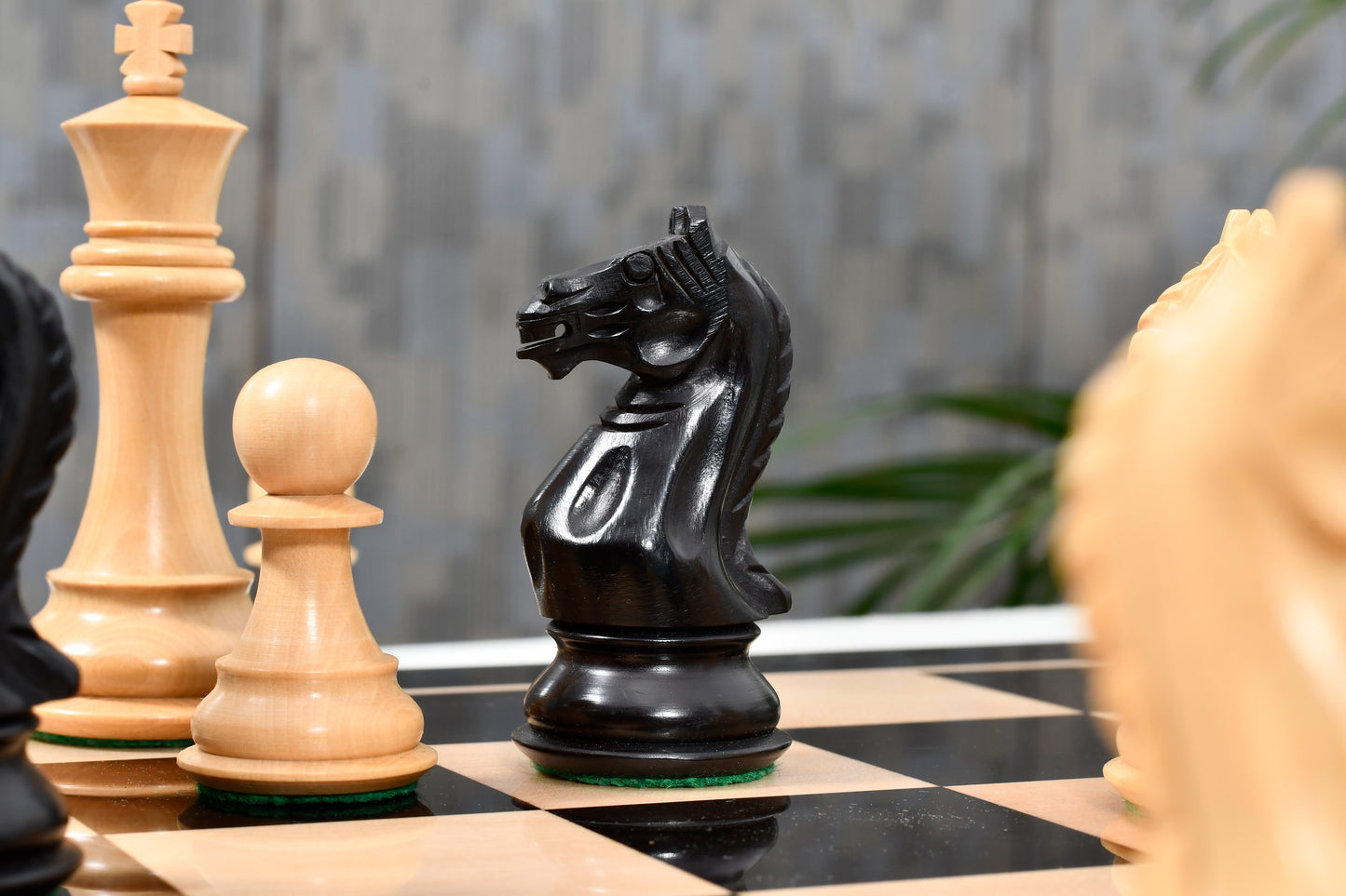 Fierce Knight Chess Pieces in Ebonized/Boxwood - 4.0" King with Board