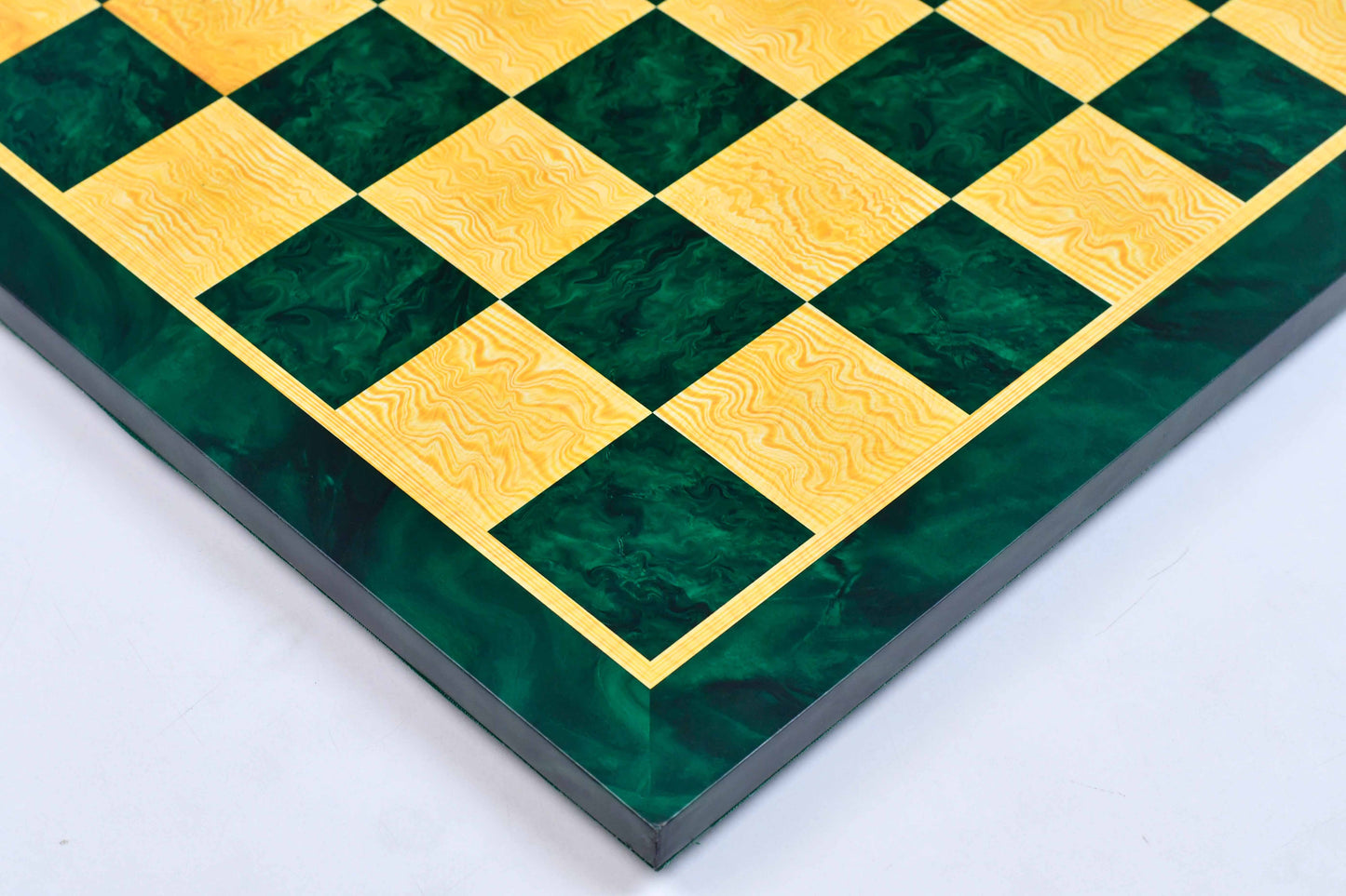 Green Burl Wooden Pattern Tournament Chess Board 21" 57mm Squares