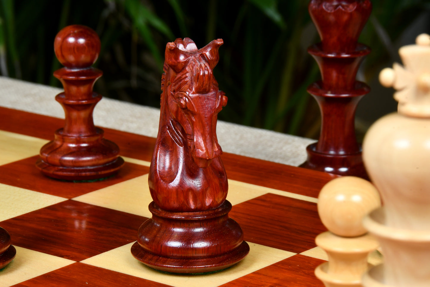 The Hurricane Series Staunton Luxury Chess Pieces Bud Rose & Box Wood - 4.7" King