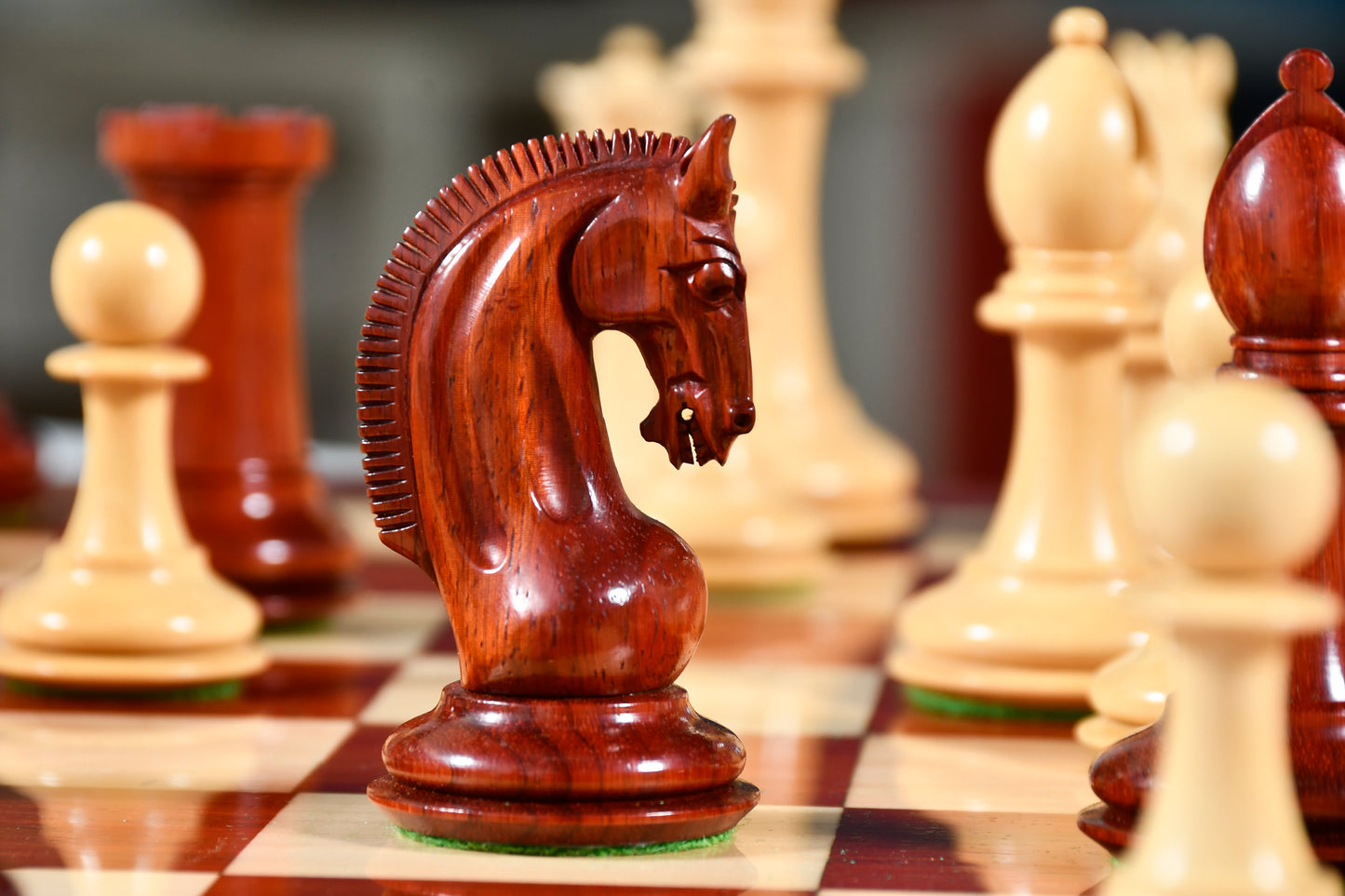 The CB Red Rum Luxury Staunton Series Chess Pieces in Bud Rose / Box Wood - 4.4" King