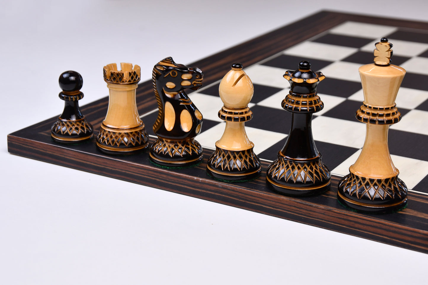 The Parker Staunton Series Lacquered Chess Pieces in Burnt Boxwood & Natural Boxwood - 3.9" King