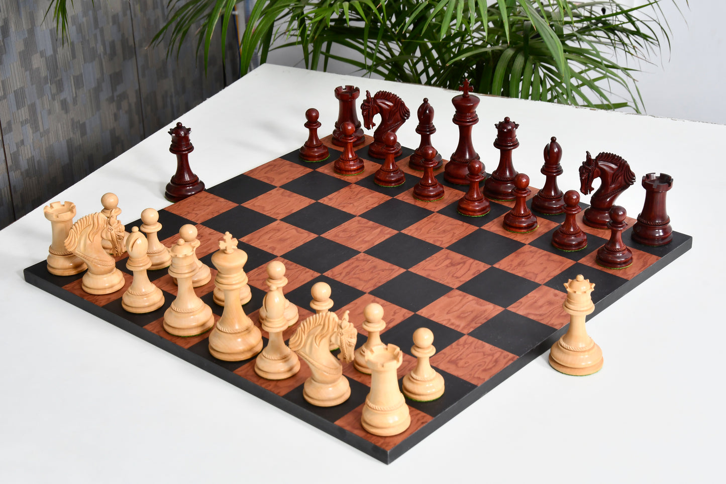 Excalibur Luxury Artisan Series Chess Pieces in Bud Rosewood / Box Wood - 4.6" King with Borderless Design Minimalist Chessboard