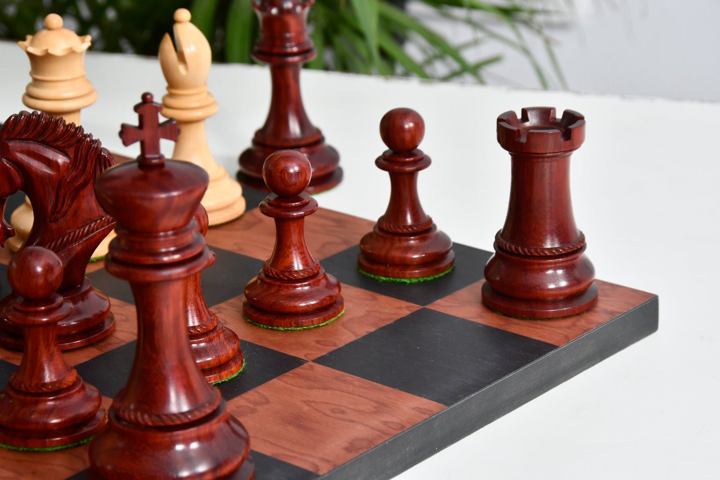 Excalibur Luxury Artisan Series Chess Pieces in Bud Rosewood / Box Wood - 4.6" King with Borderless Design Minimalist Chessboard