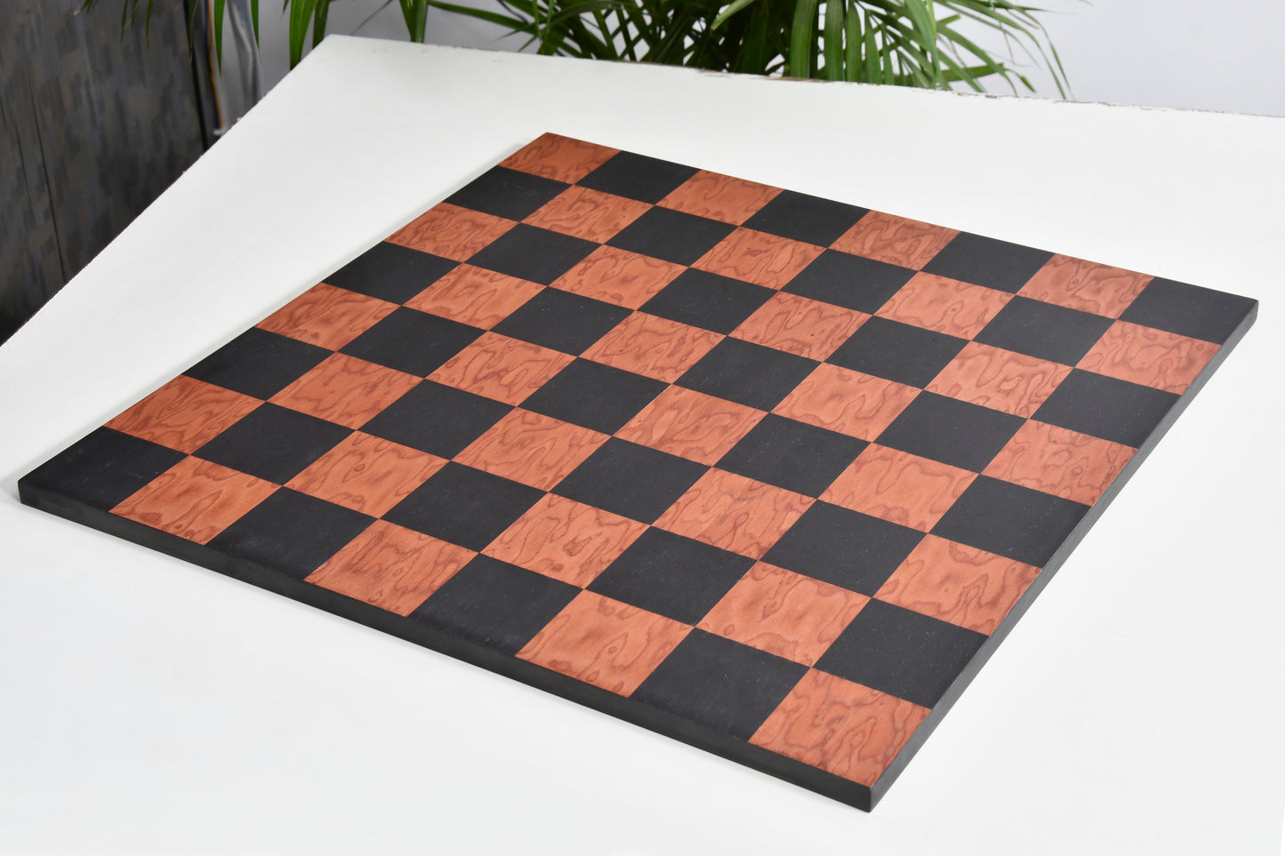 Excalibur Luxury Artisan Series Chess Pieces in Bud Rosewood / Box Wood - 4.6" King with Borderless Design Minimalist Chessboard