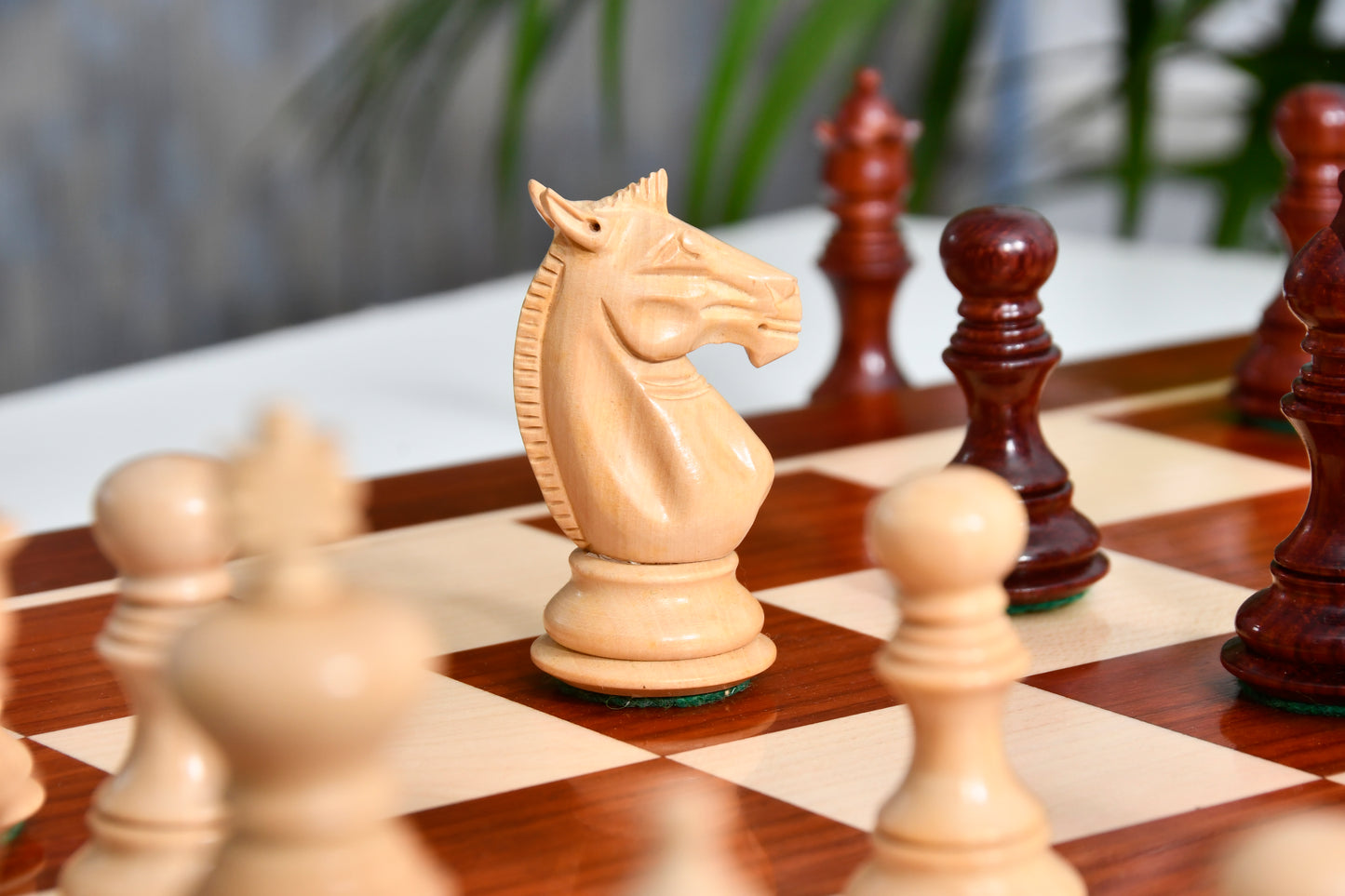 Meghdoot Staunton Chess Pieces in Bud Rose & Boxwood - 3.14" King with Budrosewood Chessboard