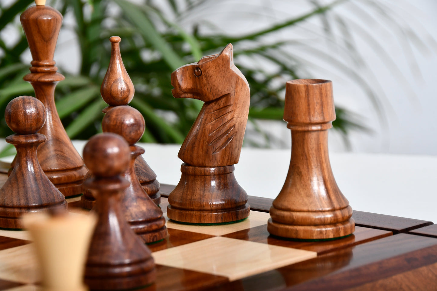 Combo Reproduced 1961 Soviet Championship Baku Chess Pieces in Sheesham / Box wood - 4" King with Board