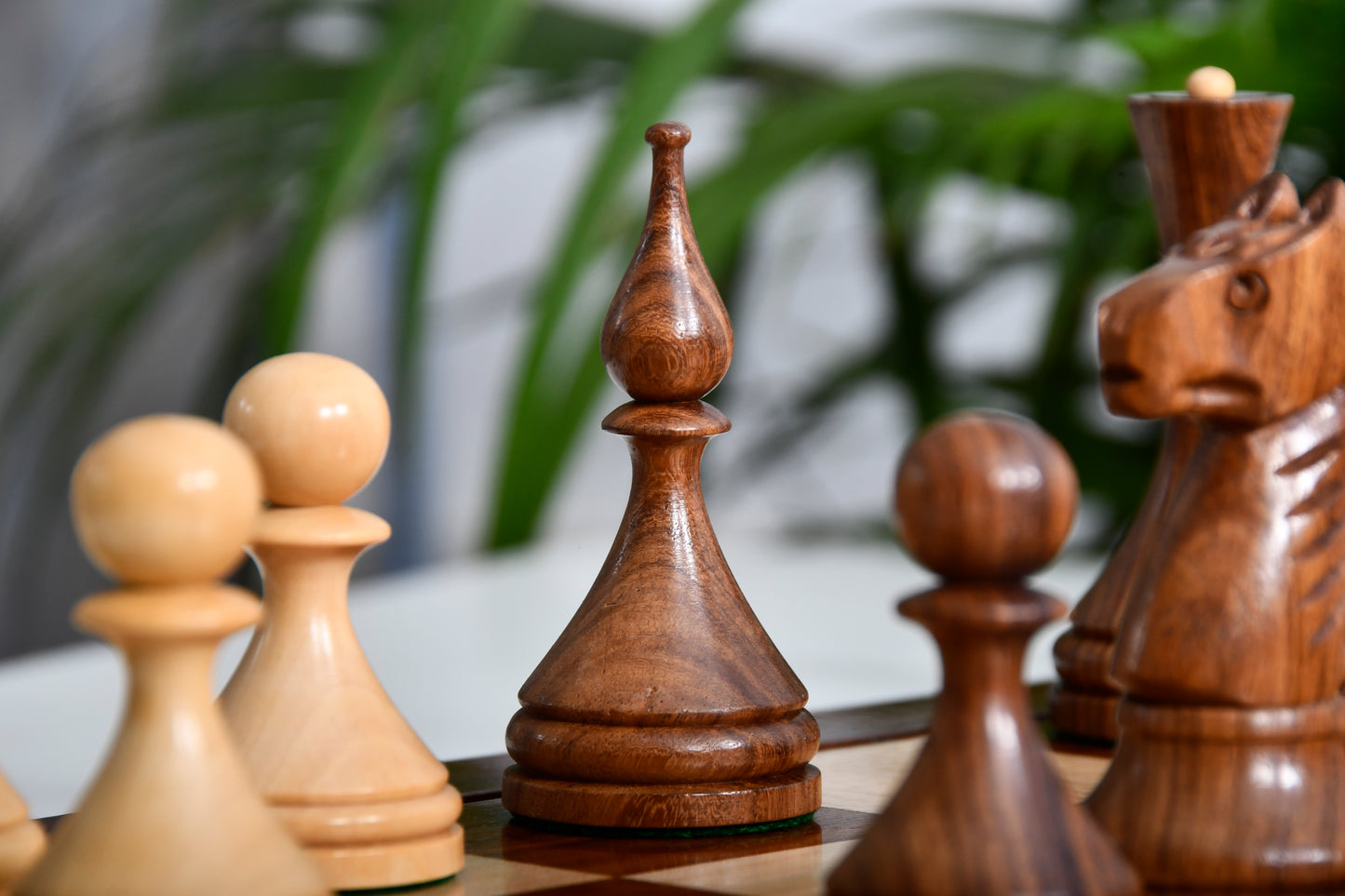 Combo Reproduced 1961 Soviet Championship Baku Chess Pieces in Sheesham / Box wood - 4" King with Board