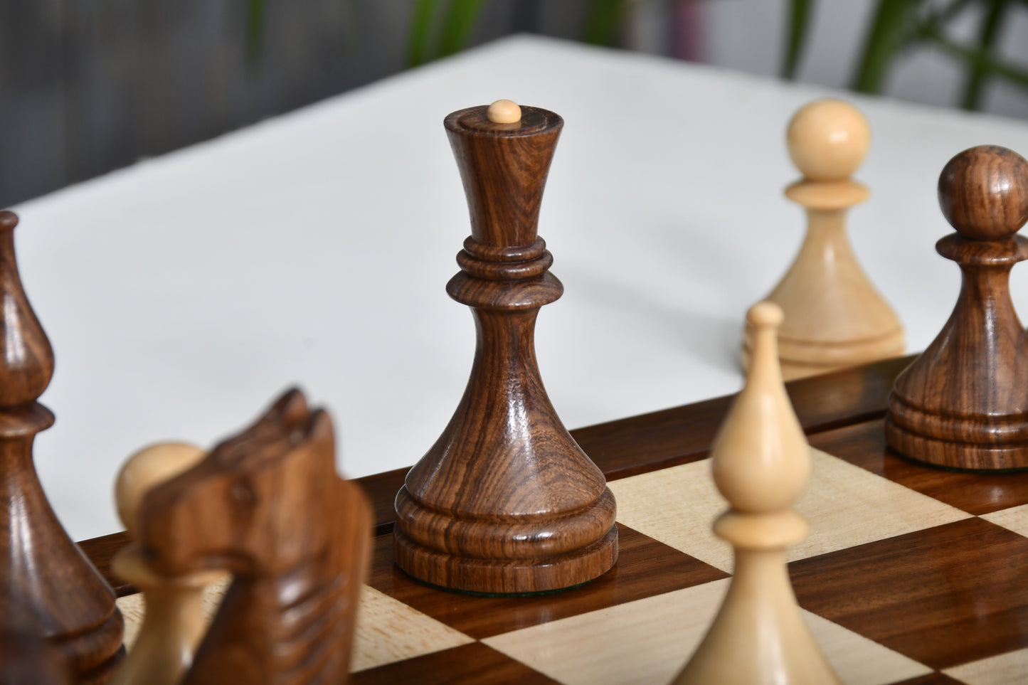 Combo Reproduced 1961 Soviet Championship Baku Chess Pieces in Sheesham / Box wood - 4" King with Board