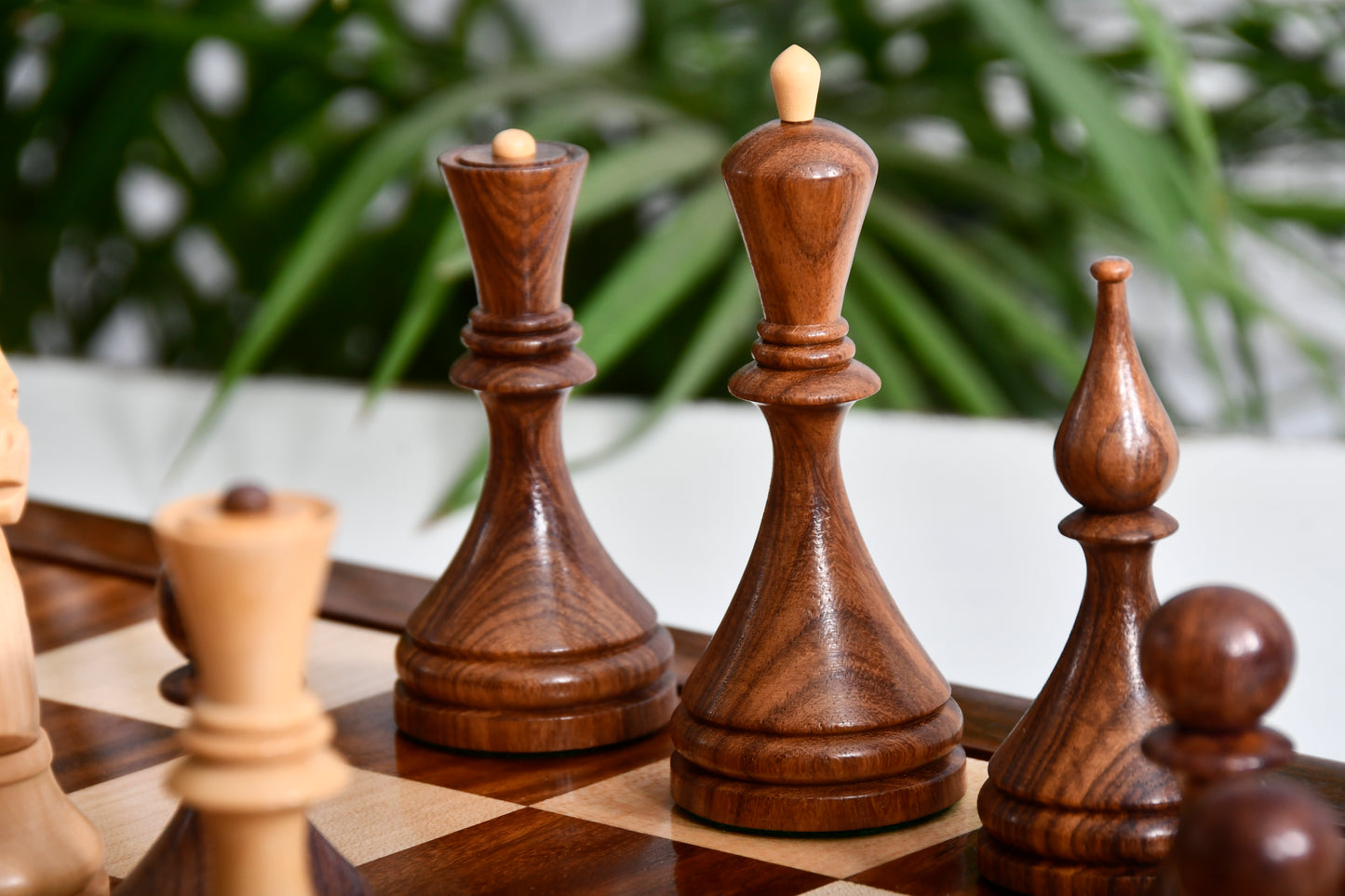 Combo Reproduced 1961 Soviet Championship Baku Chess Pieces in Sheesham / Box wood - 4" King with Board