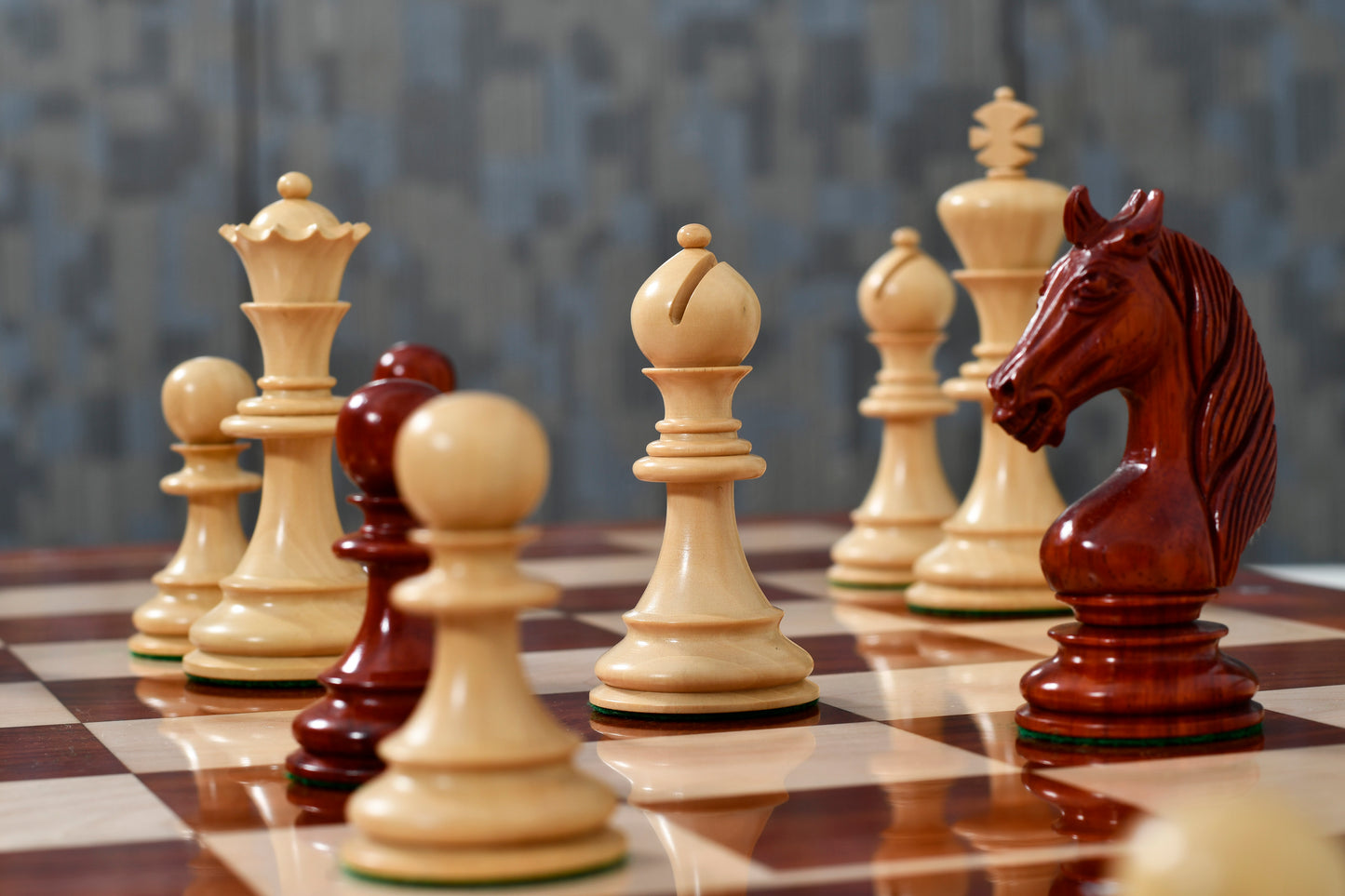 The Monarch’s Gambit Handcrafted Luxury Chess Pieces – in Bud Rosewood & Boxwood 4.4" King