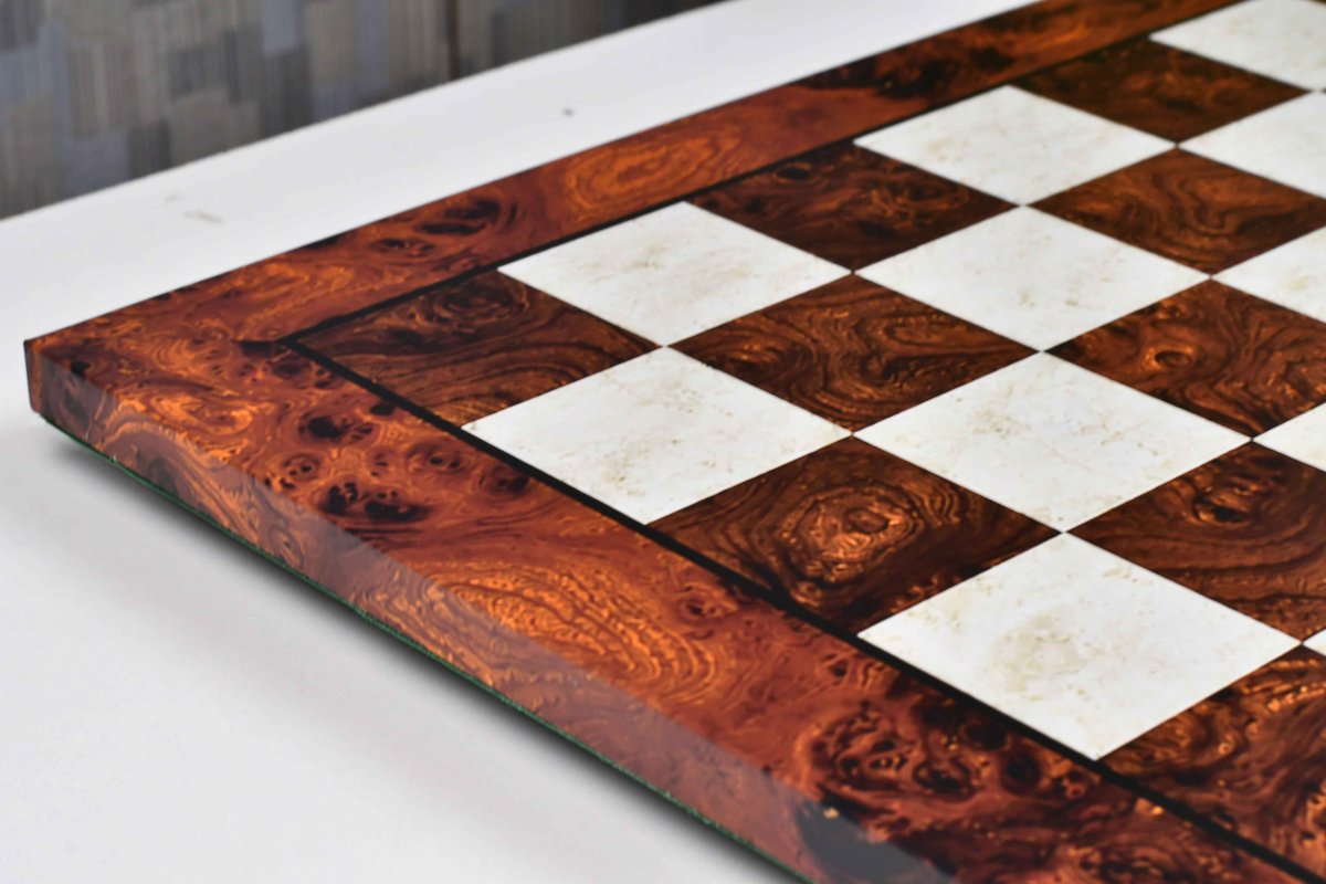 Reddish-brown burl grain Tournament Chess Board 21" 57 mm Squares