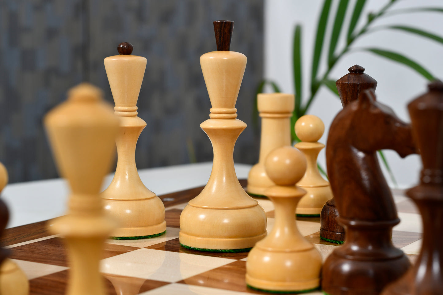 1935-60 Reproduced Russian Soviet Era Series Chess Pieces in Sheesham & Boxwood - 4.4" King