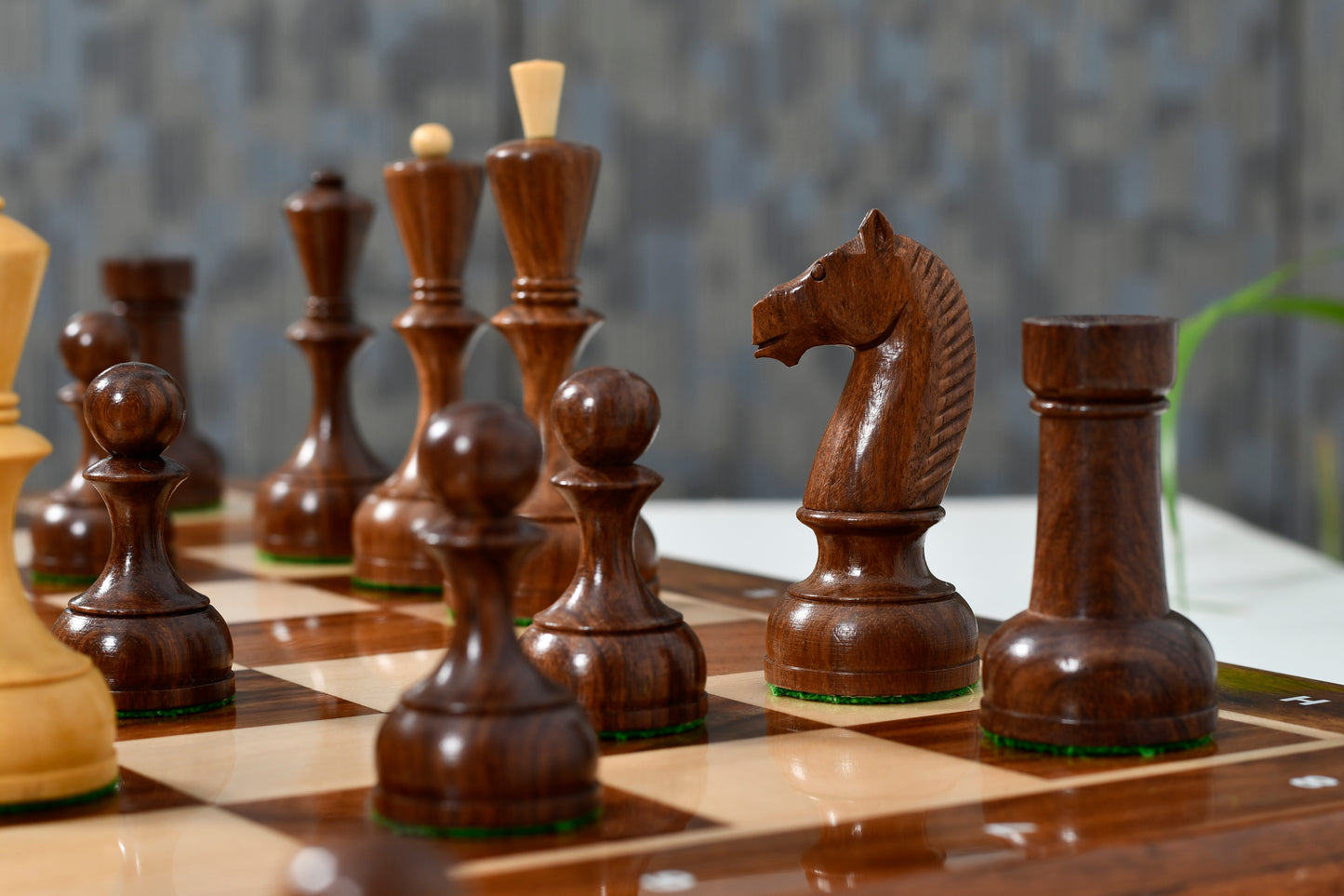 1935-60 Reproduced Russian Soviet Era Series Chess Pieces in Sheesham & Boxwood - 4.4" King