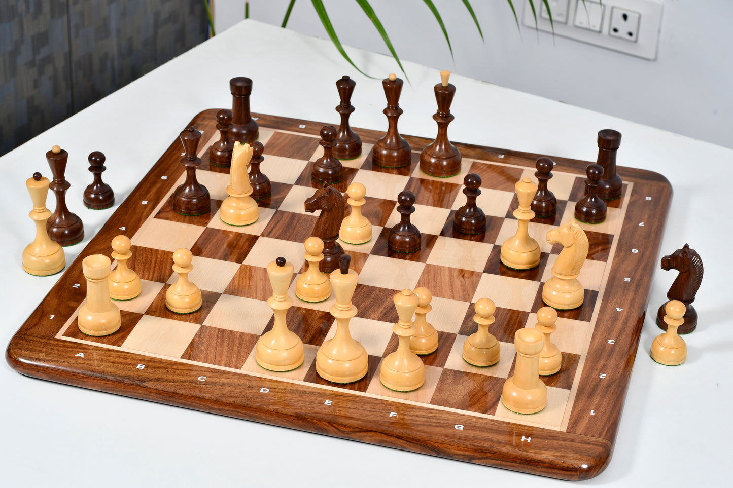 1935-60 Reproduced Russian Soviet Era Series Chess Pieces in Sheesham & Boxwood - 4.4" King