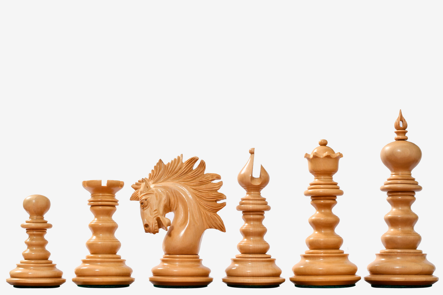 The St. Petersburg Luxury Artisan Series Chess Pieces in Bud Rosewood / Boxwood - 4.3" King with Storage Box