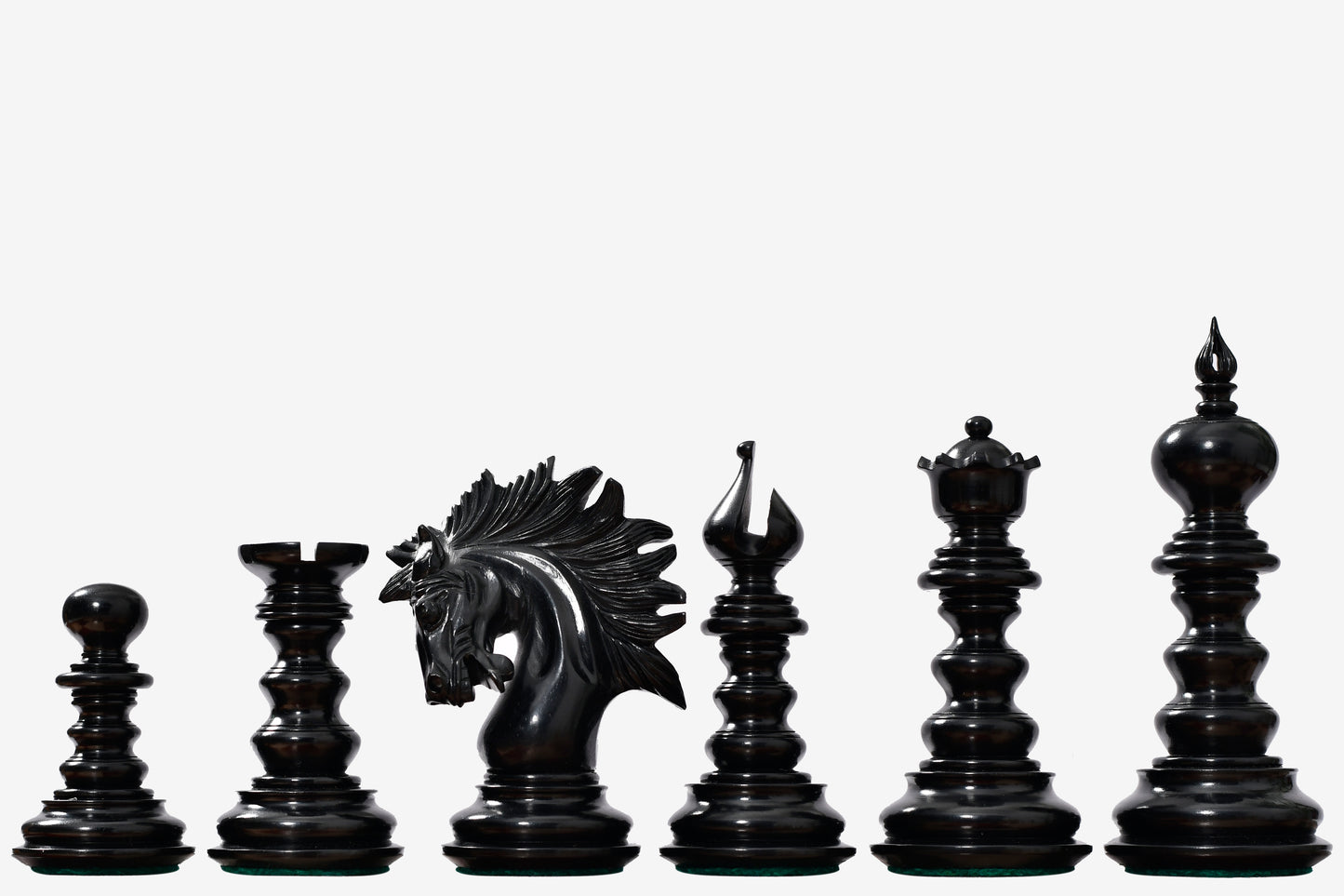 The St. Petersburg Luxury Artisan Series Chess Pieces in Ebony / Boxwood - 4.3" King with Storage Box