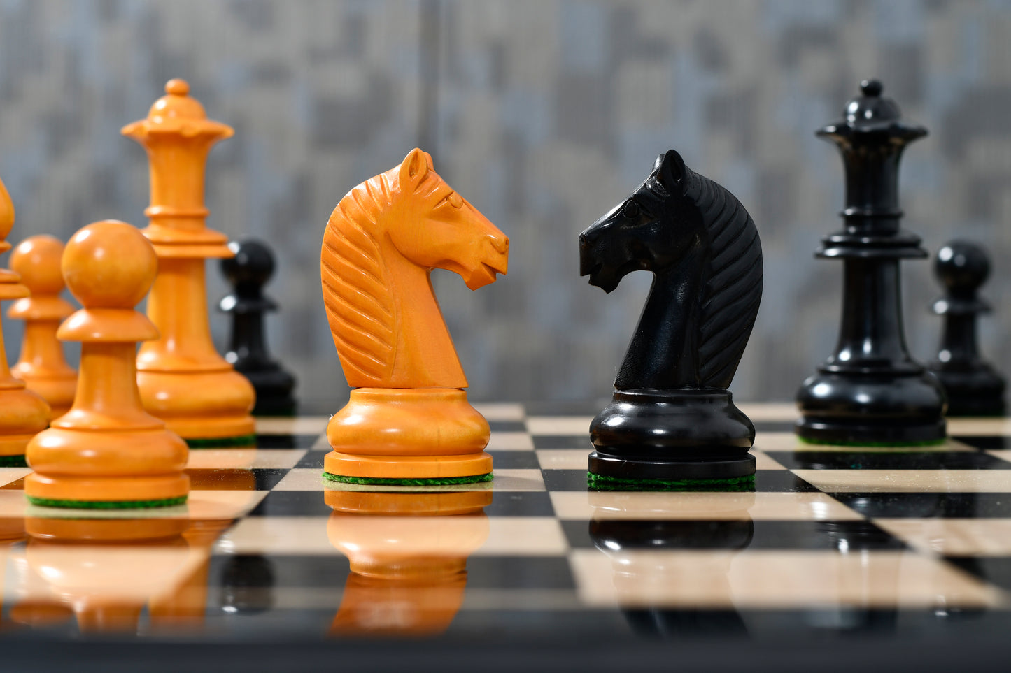 19th Century Antique Austrian Series Chess Pieces in Ebonized Boxwood & Golden Antiqued Boxwood - 4.27" King