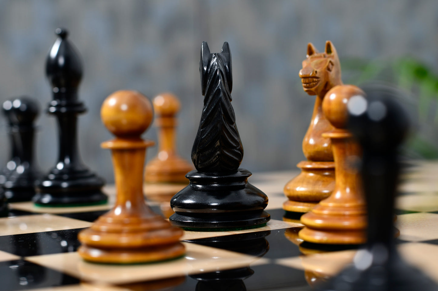 1933 Antonio Fabiano Botvinnik Style Weighted Chess Pieces in Antique & Ebonywood 3.8"- King
