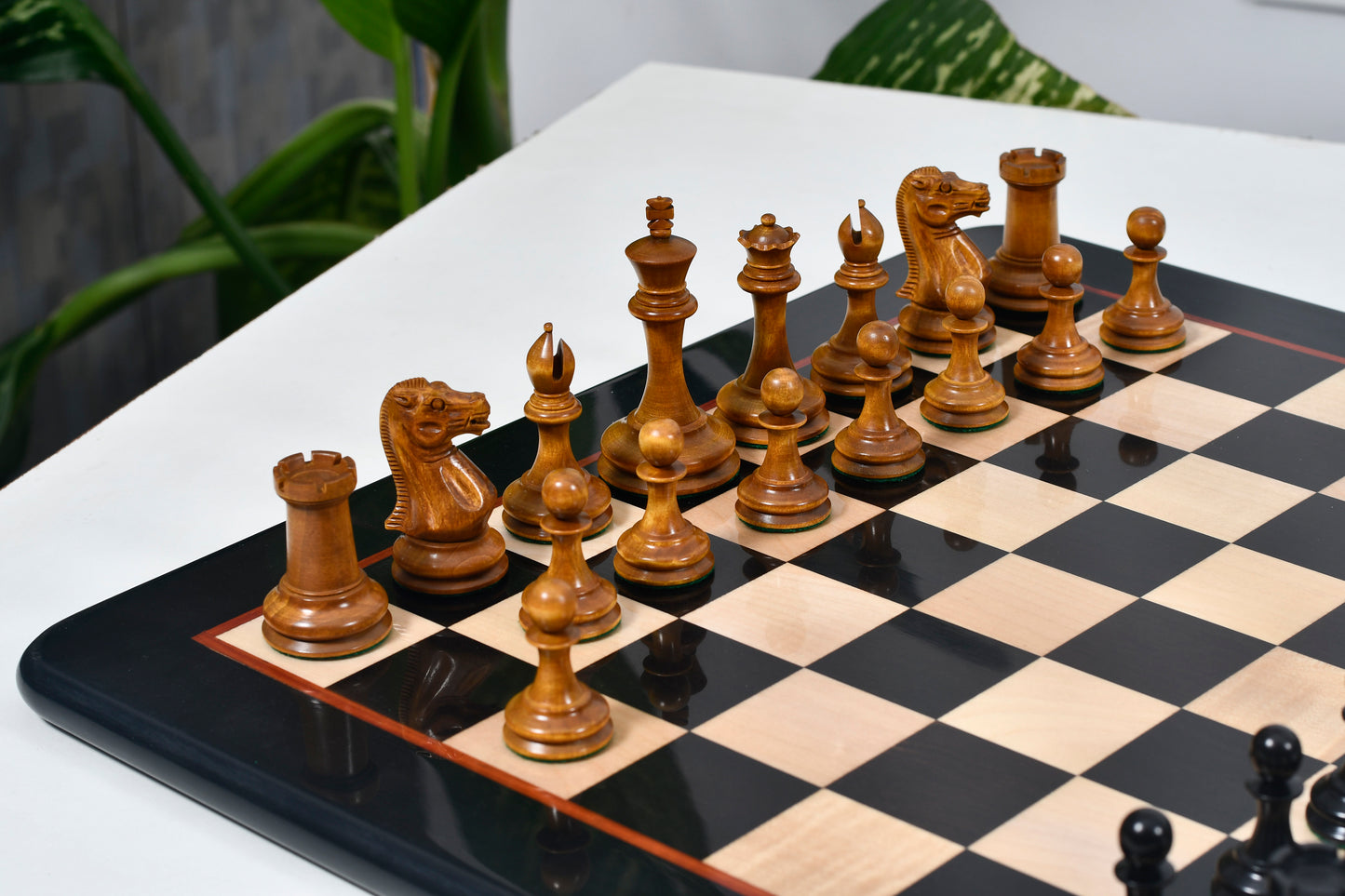 The 1849 Cooke Jaques Staunton Weighted 3.5 inch King Chess Pieces in Ebony wood and Vintage Antique Boxwood