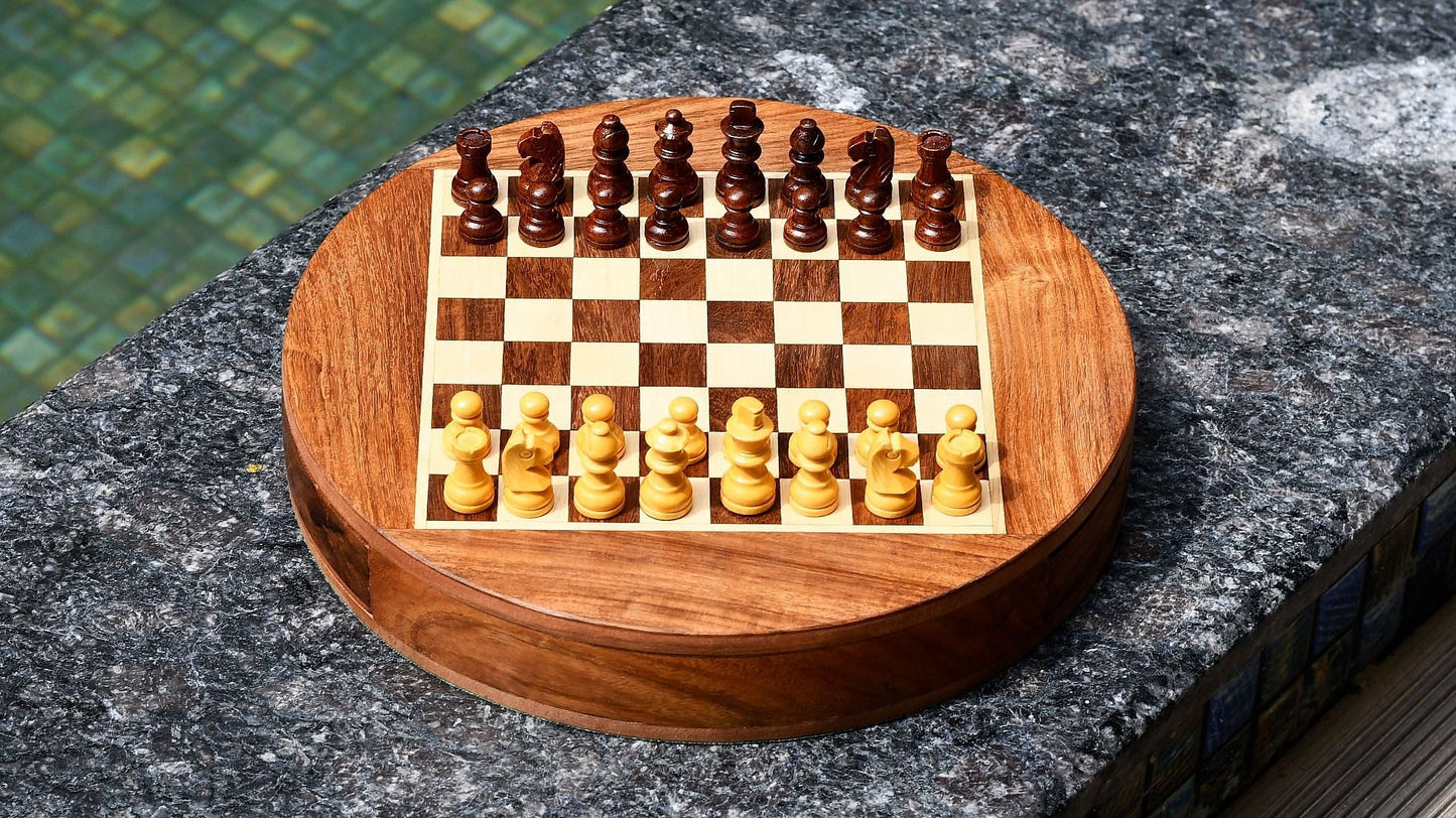 Travel Series Round Magnetic Chess Set in Sheesham & Maple-9"