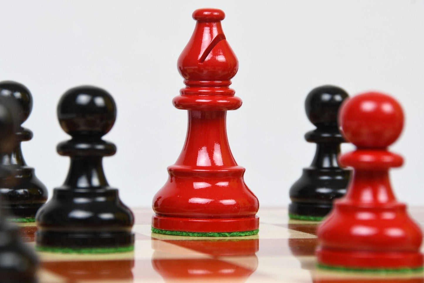 The Smokey Staunton Chess Pieces in Painted Boxwood - 3.8" King with Board