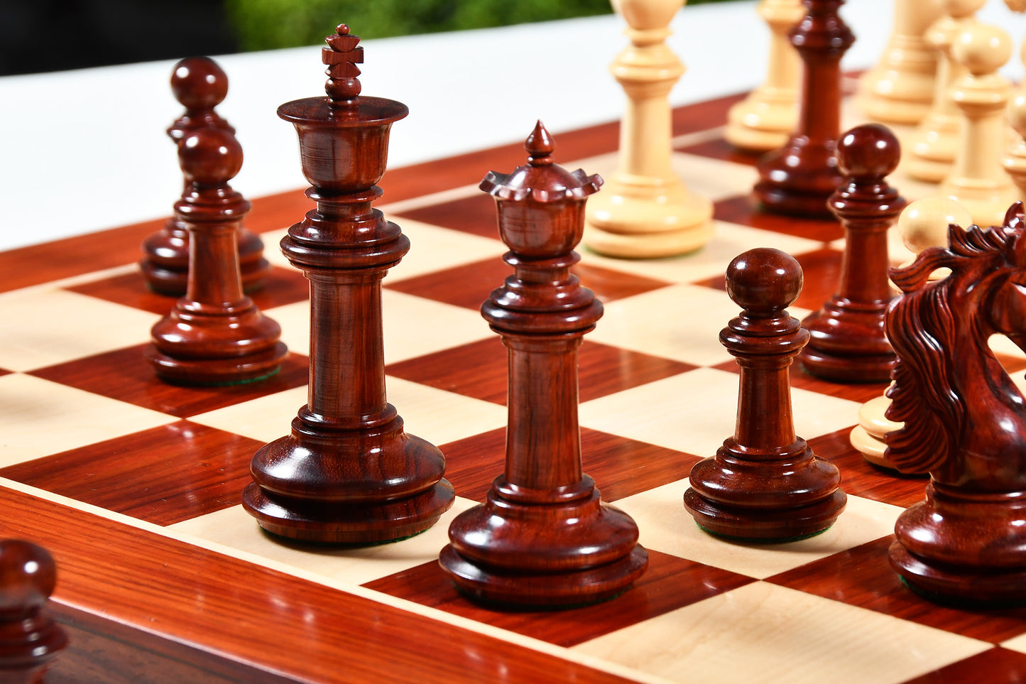 The French Warrior Luxury Wooden Chess Pieces in Bud Rose Wood & Box Wood - 4.4" King