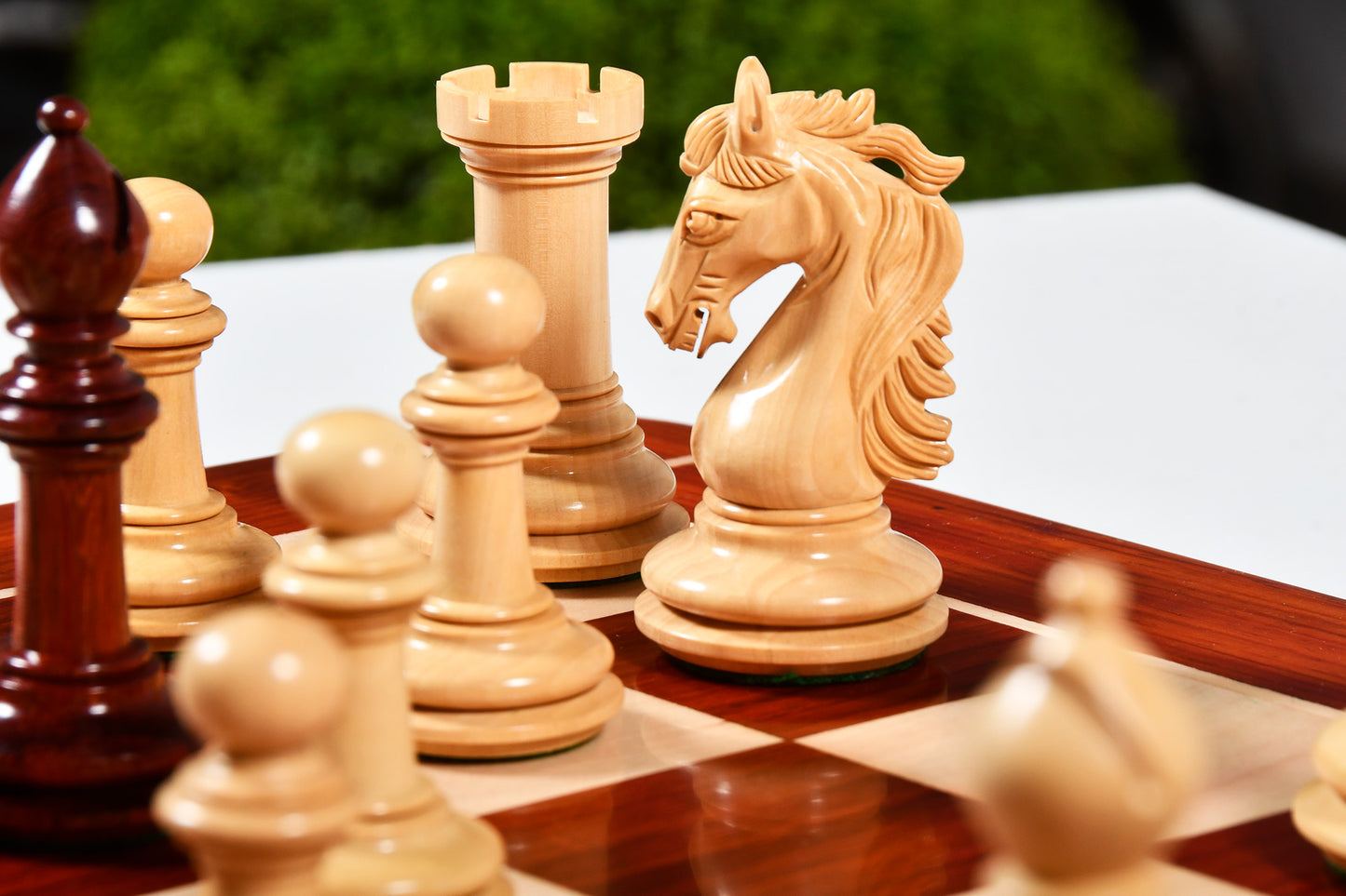 The French Warrior Luxury Wooden Chess Pieces in Bud Rose Wood & Box Wood - 4.4" King